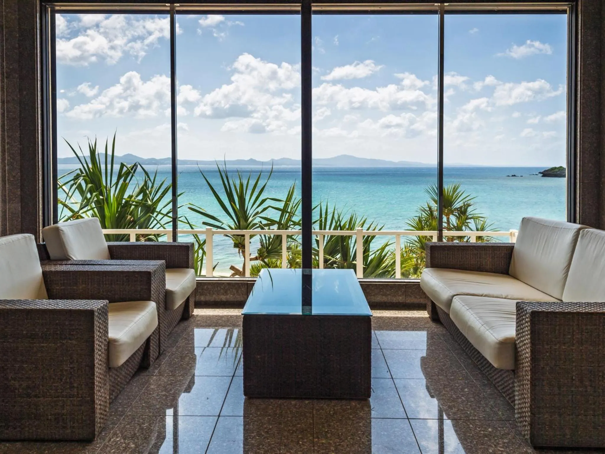 Lobby or reception in Hotel Resonex Nago