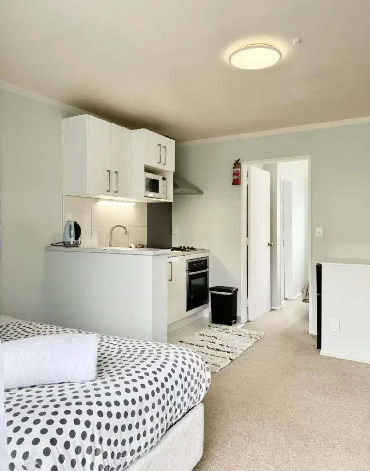 Bed in Adelaide Motel Bed in Adelaide Motel