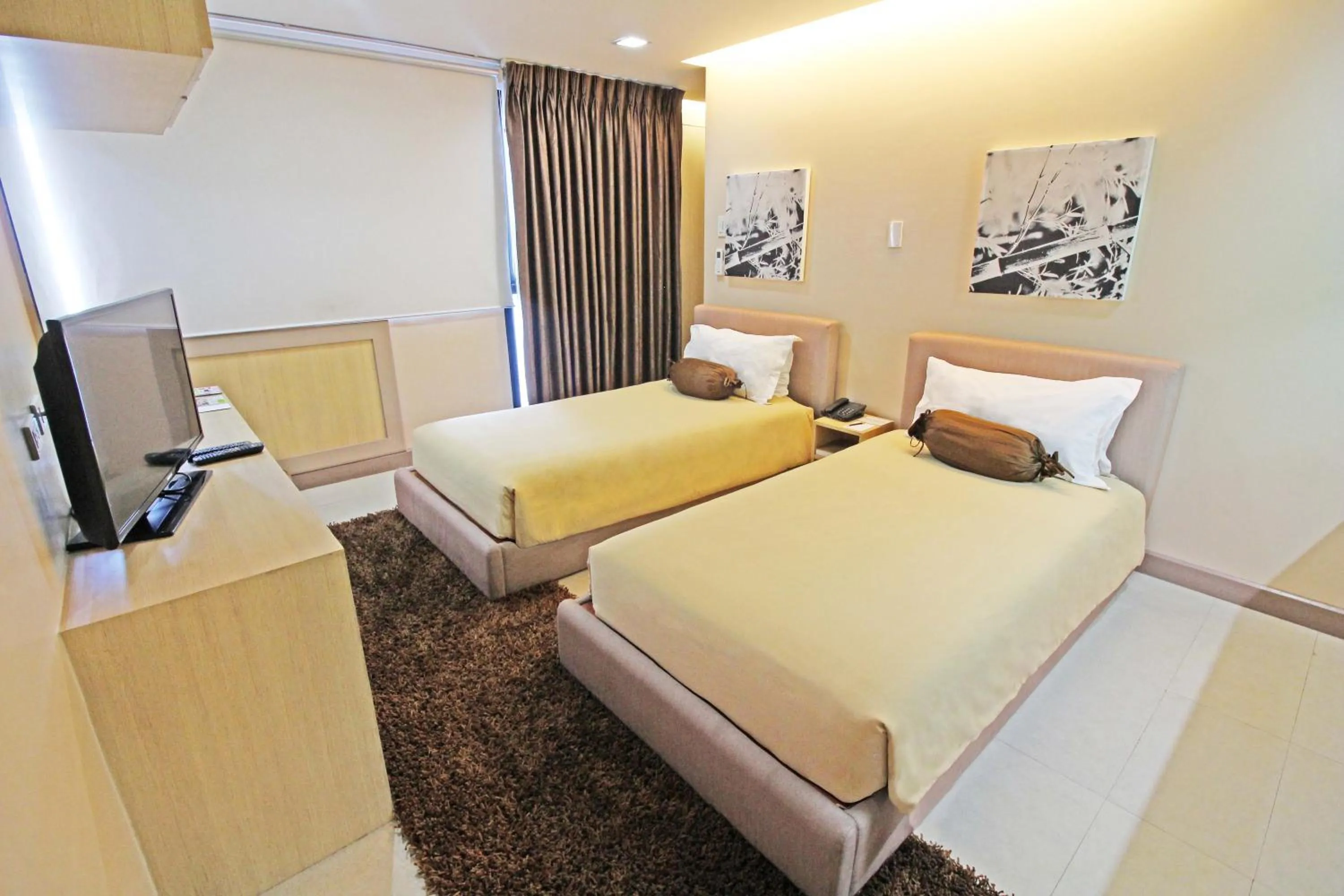 Bedroom, Bed in BSA Twin Towers