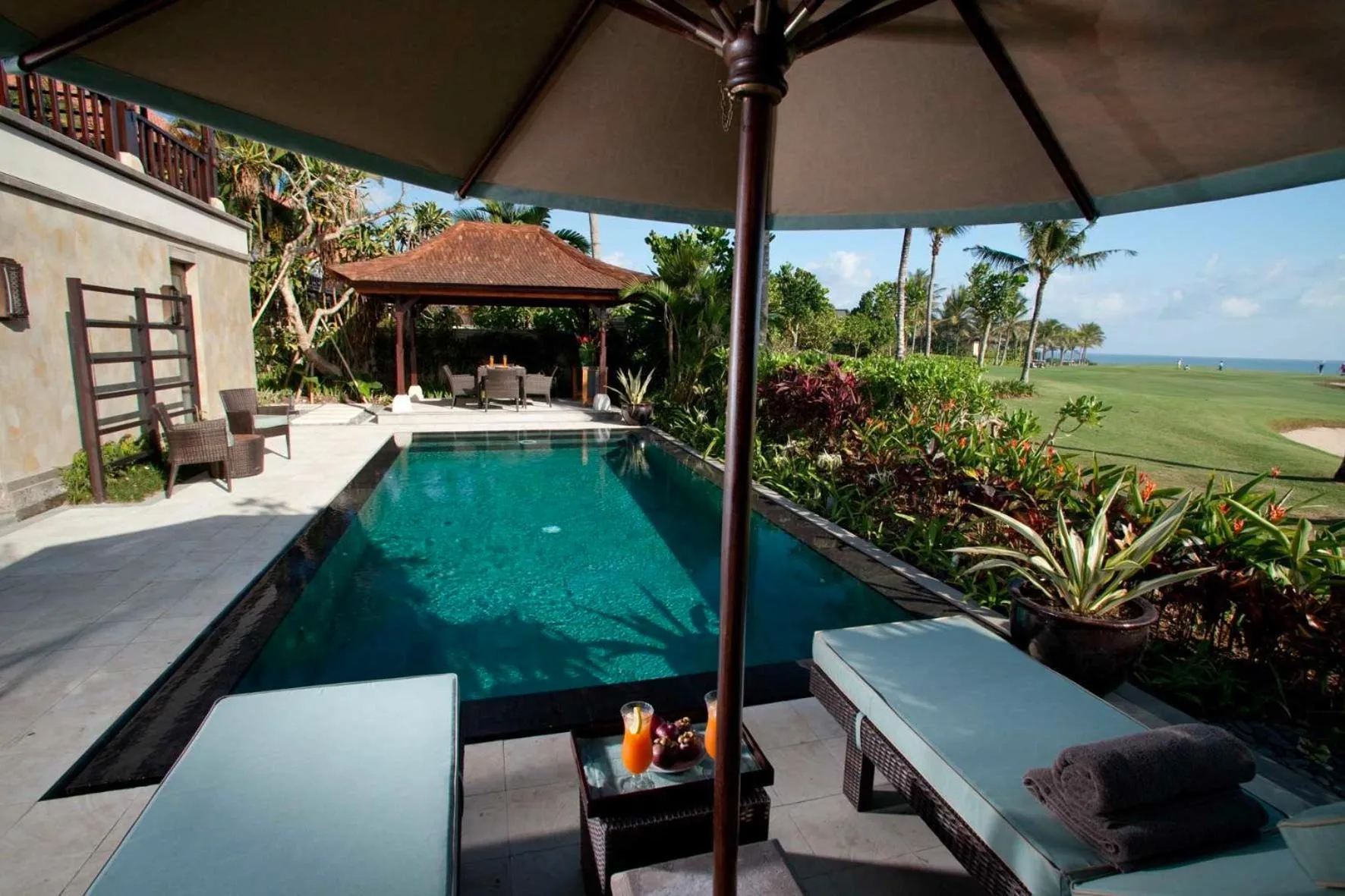 Sundara Oceanside Villa