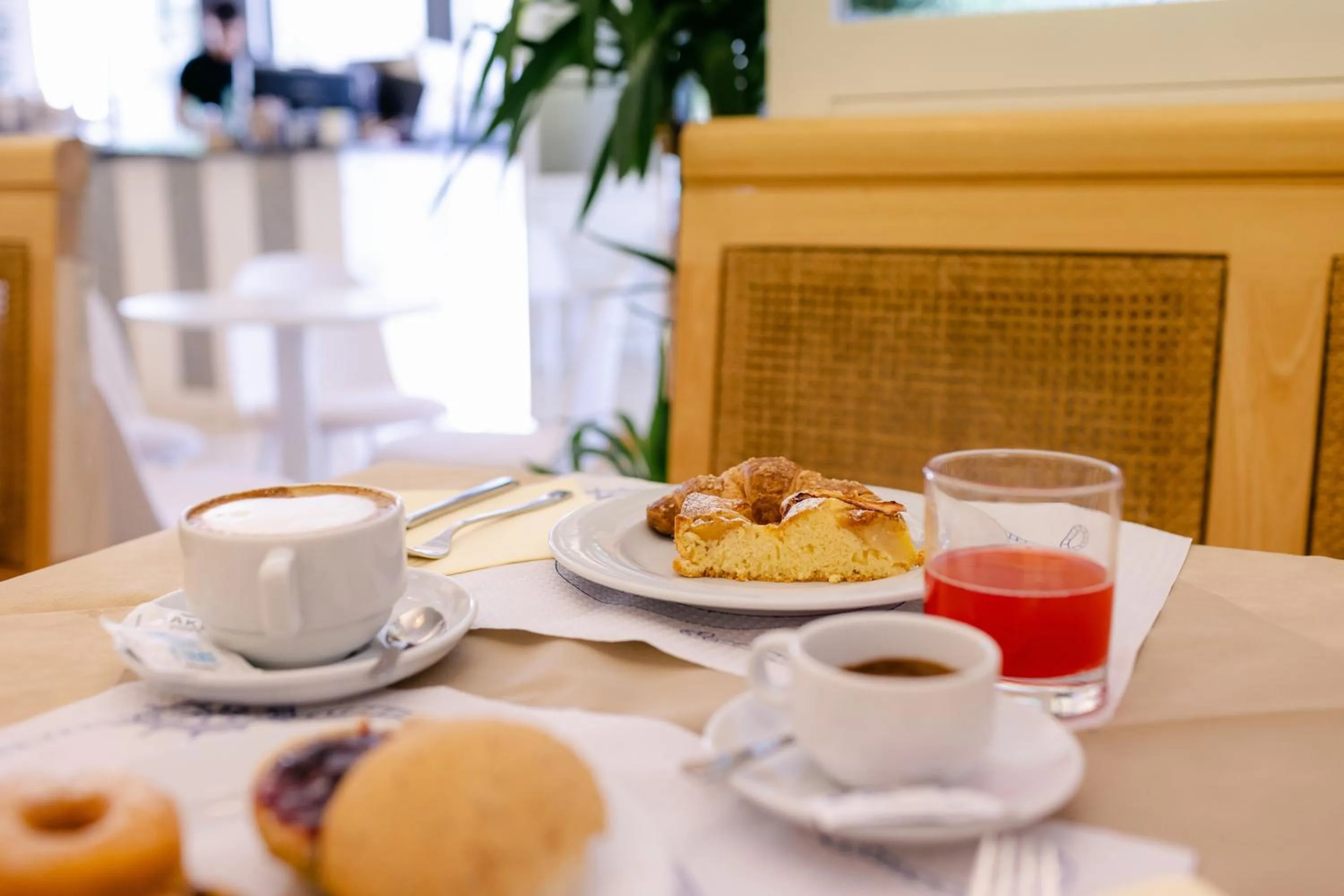 Breakfast in Hotel Golf