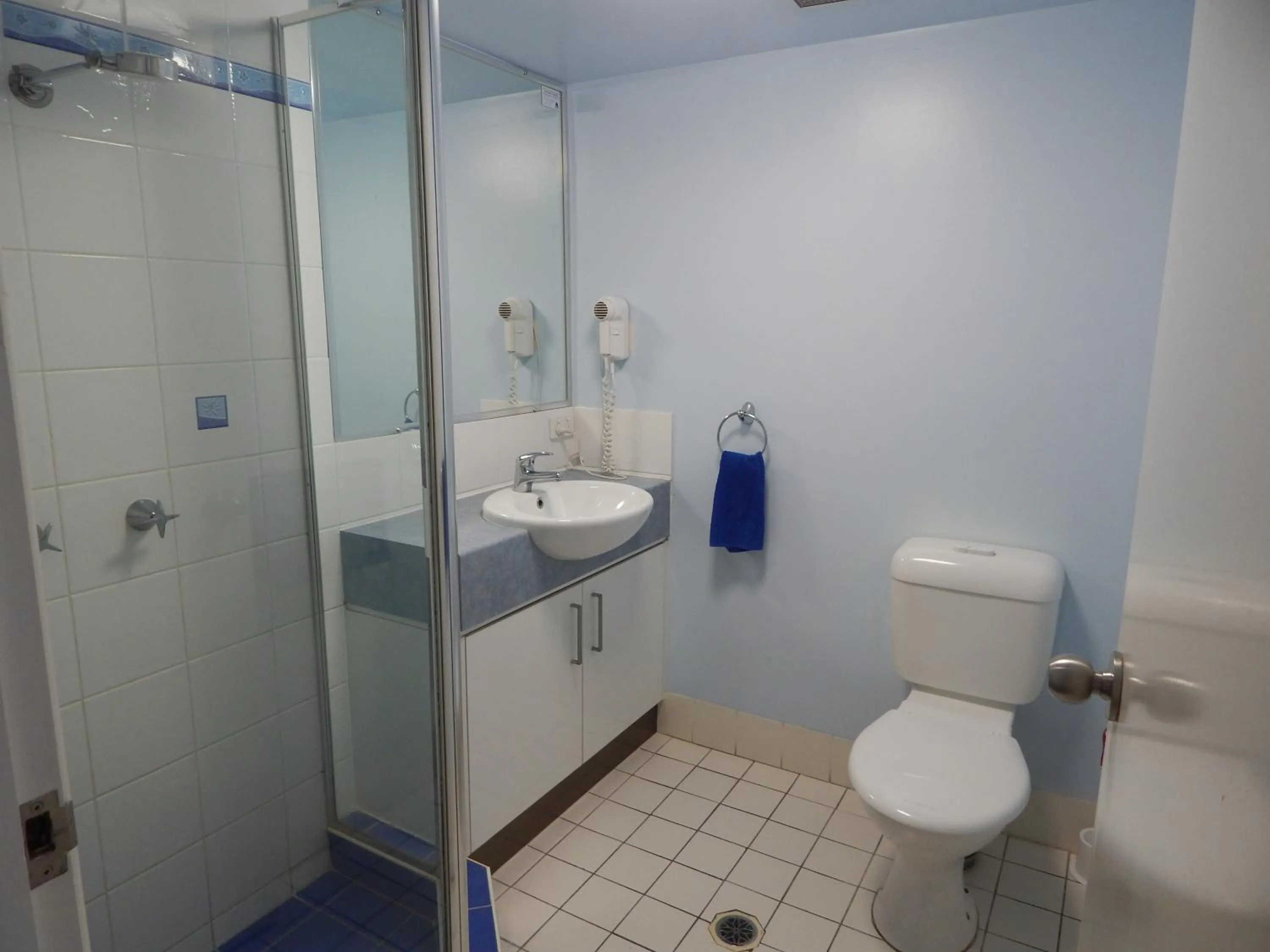 Bathroom in Tranquil Shores