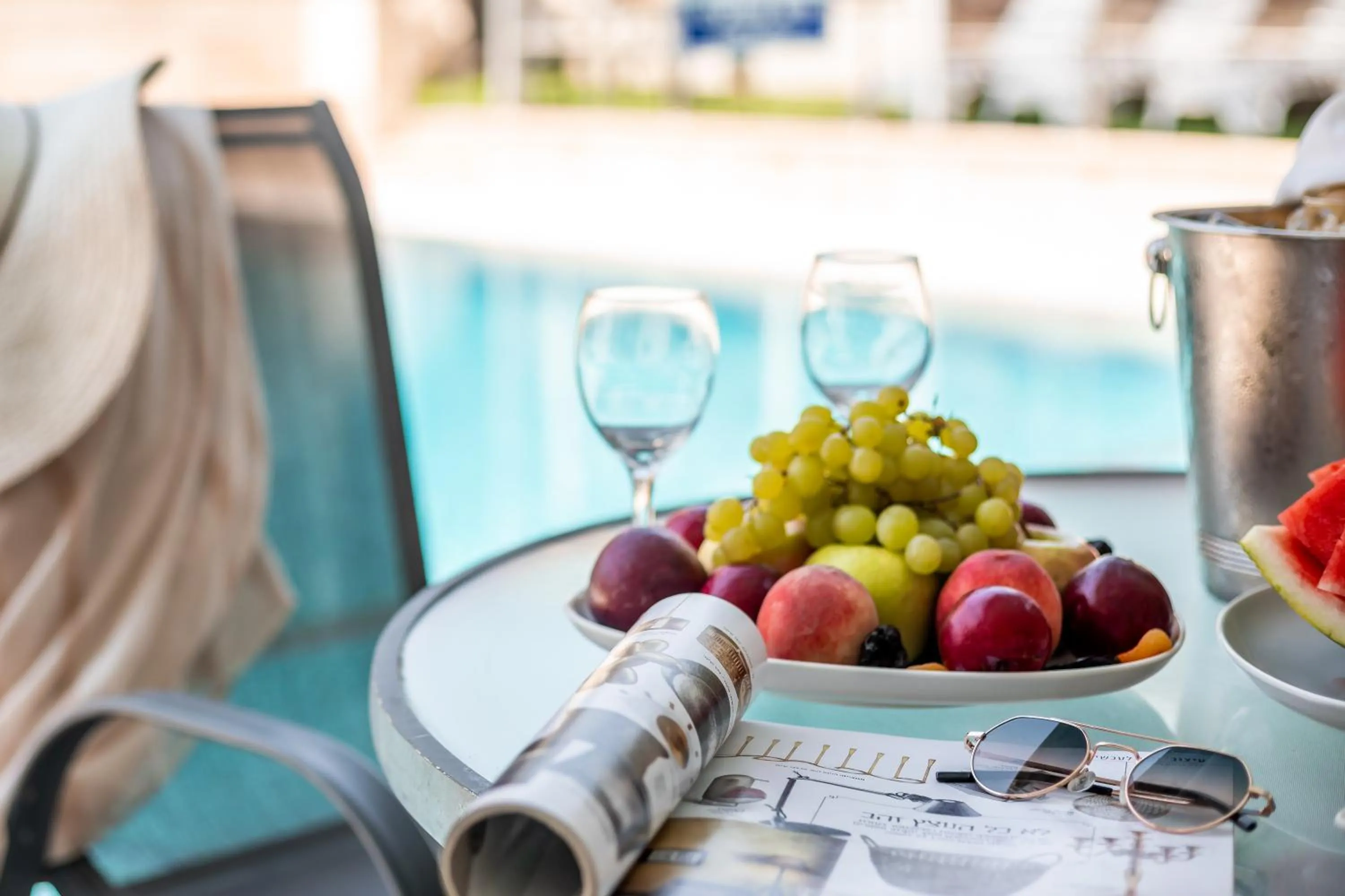 Swimming pool in Emily's Hotel