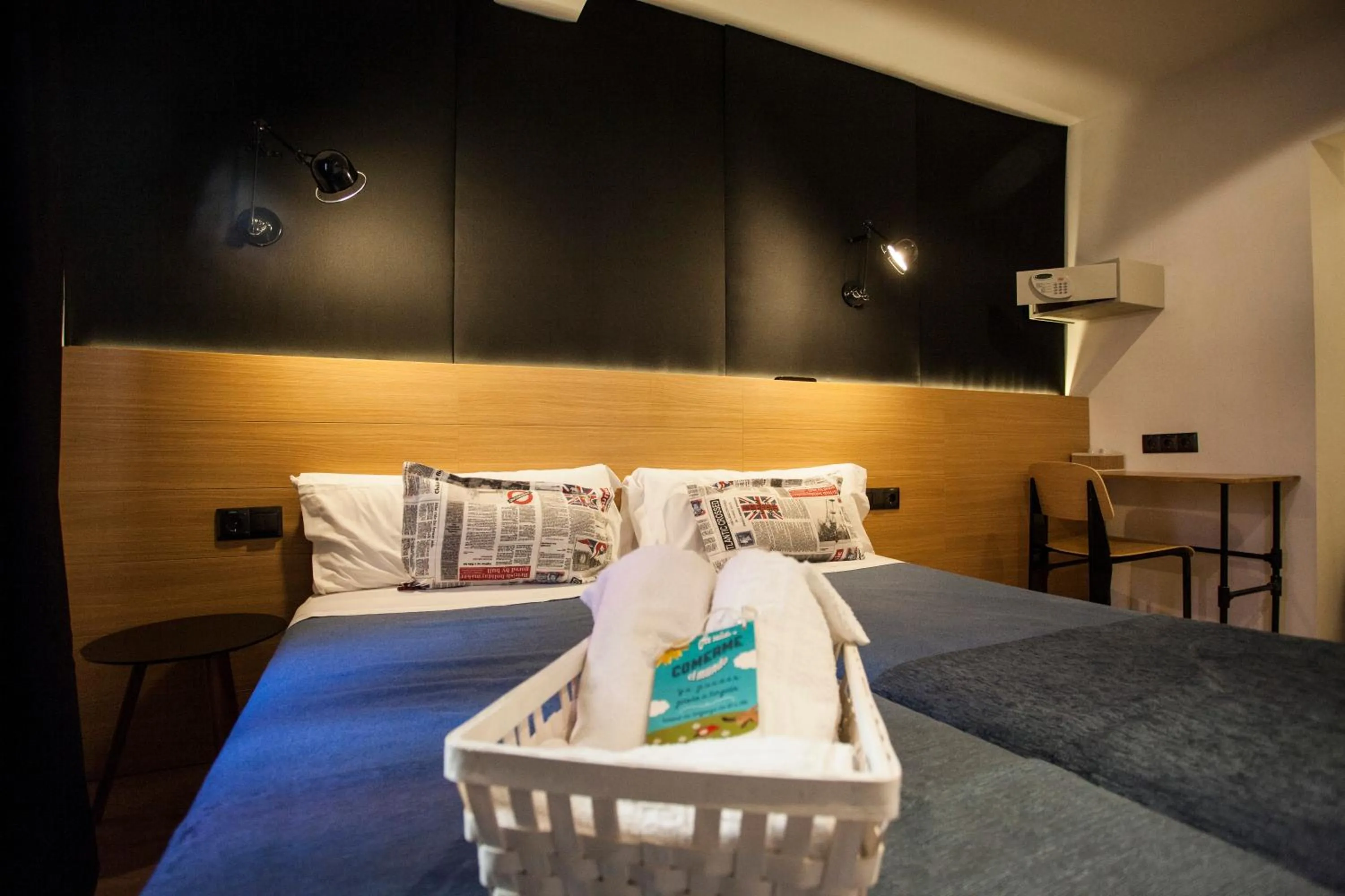 Bedroom, Bed in CC Malasaña