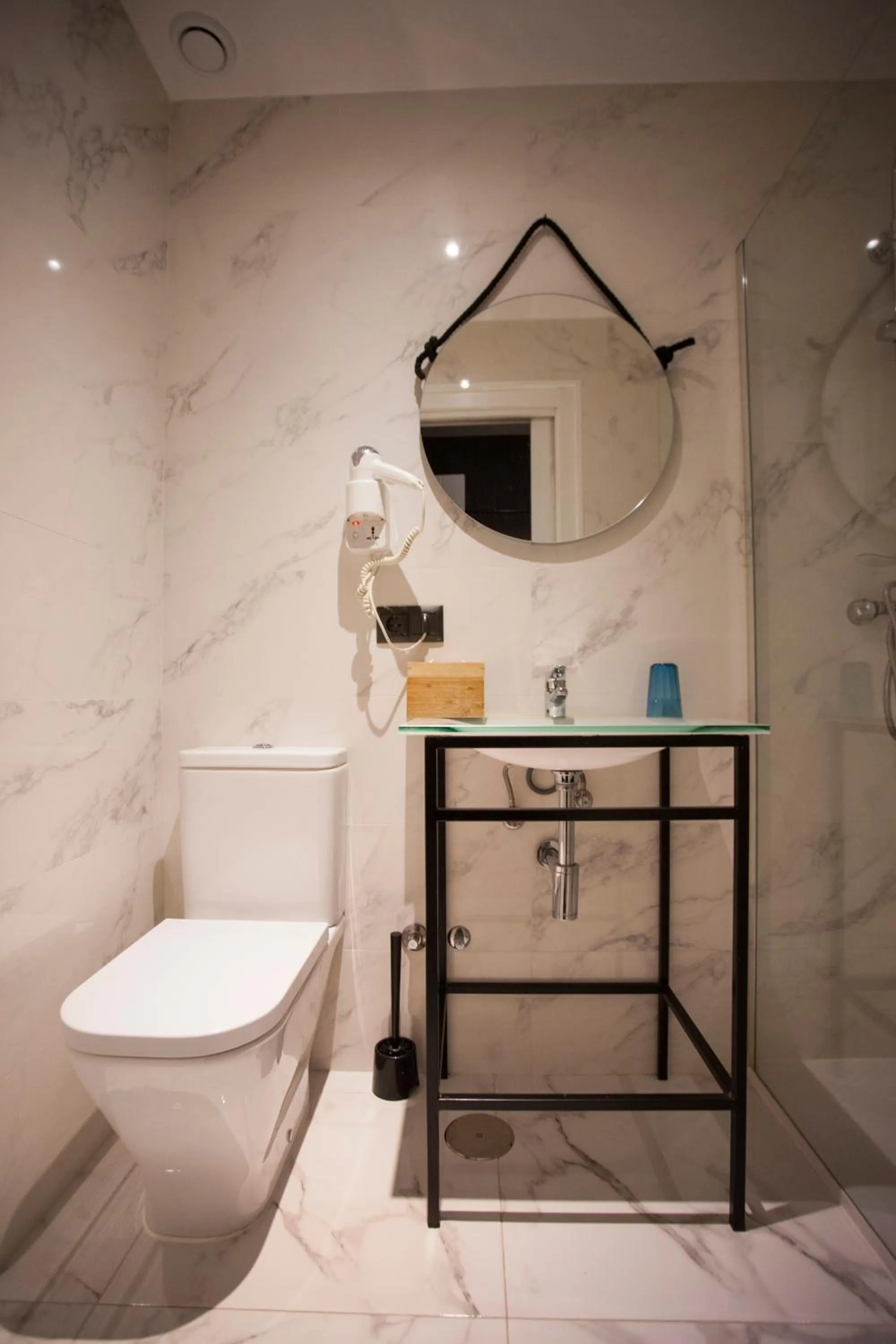 Bathroom in CC Malasaña