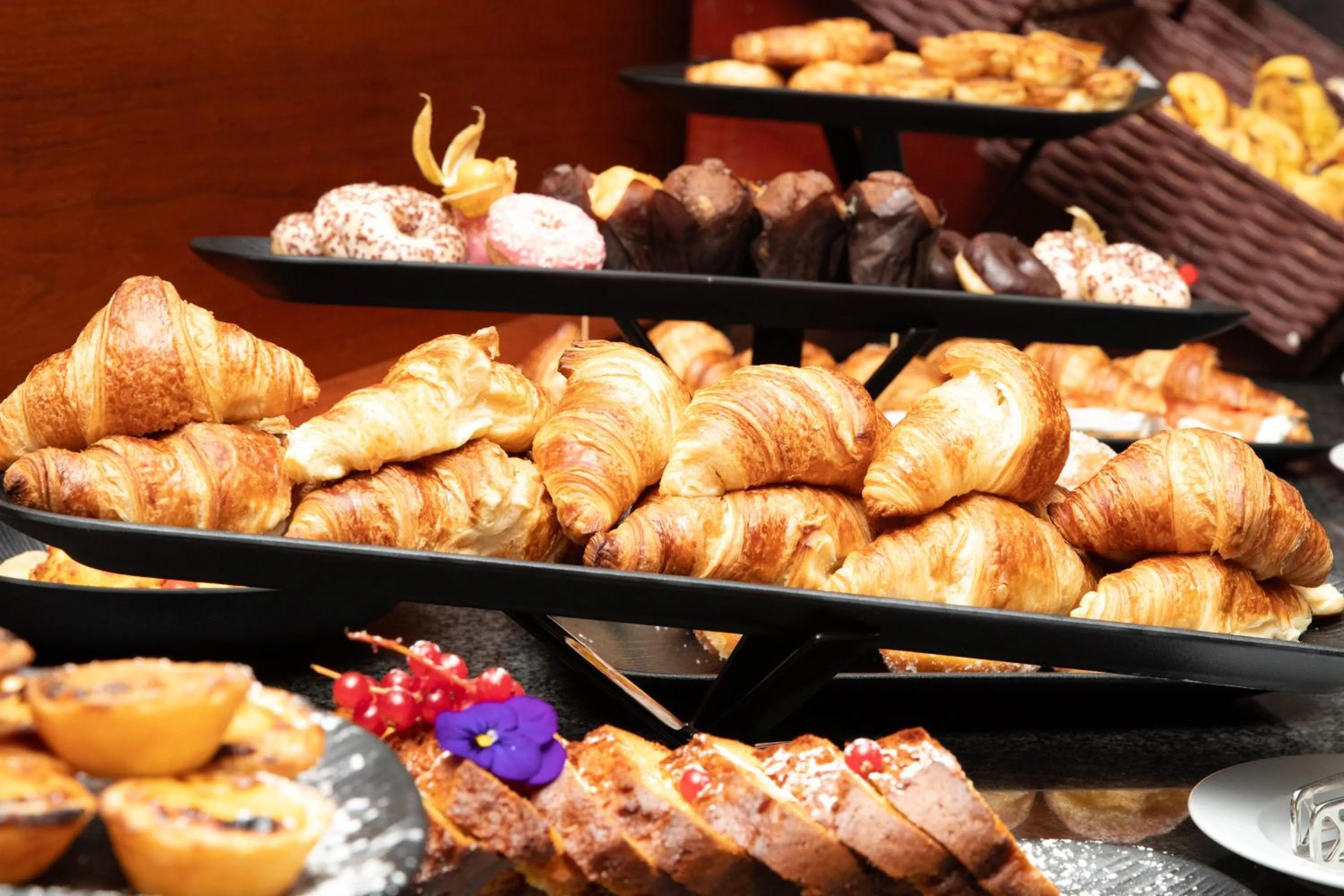 Breakfast in VIP Executive Arts Hotel