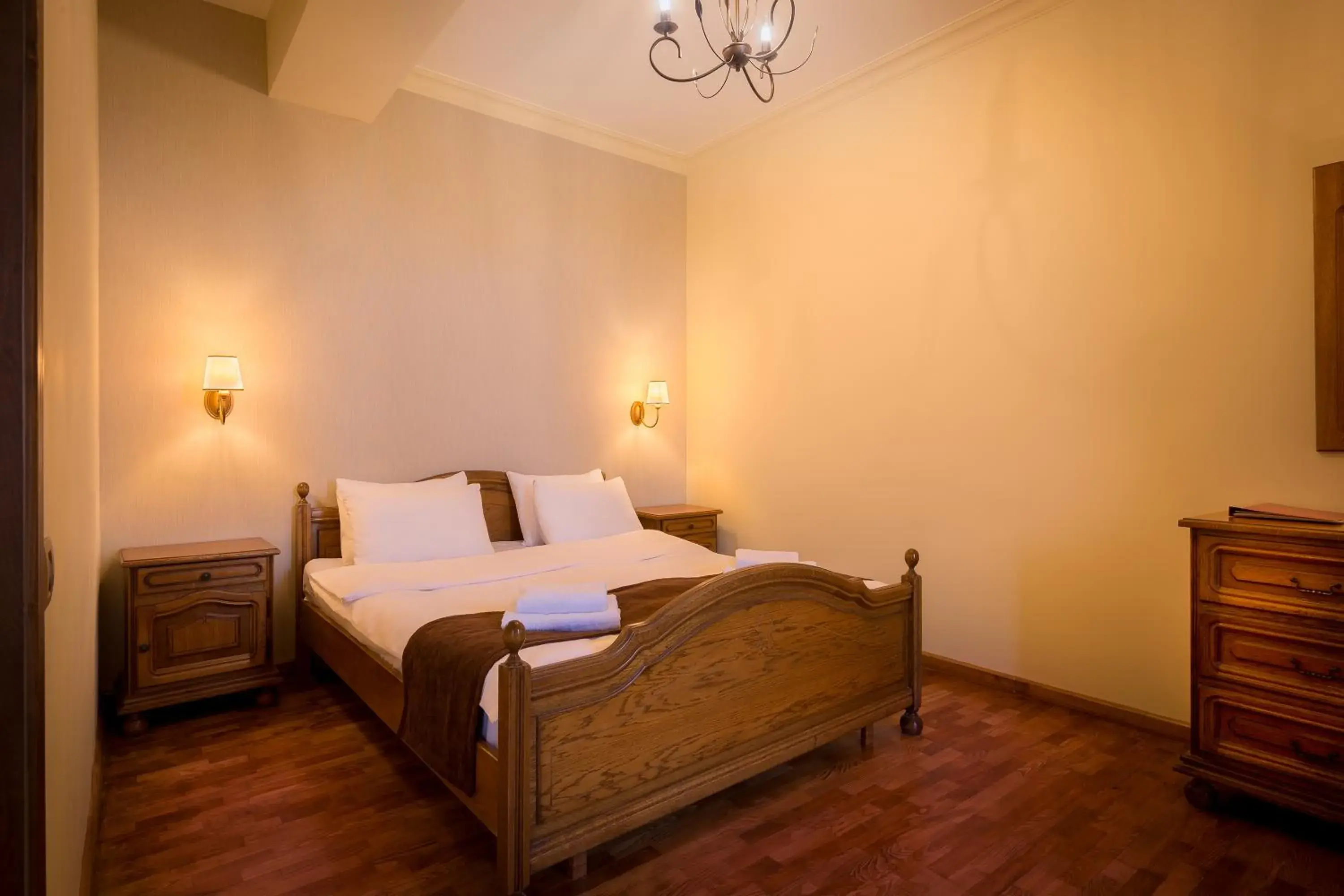 Junior Suite in Olympia Garden Hotel Junior Suite in Olympia Garden Hotel