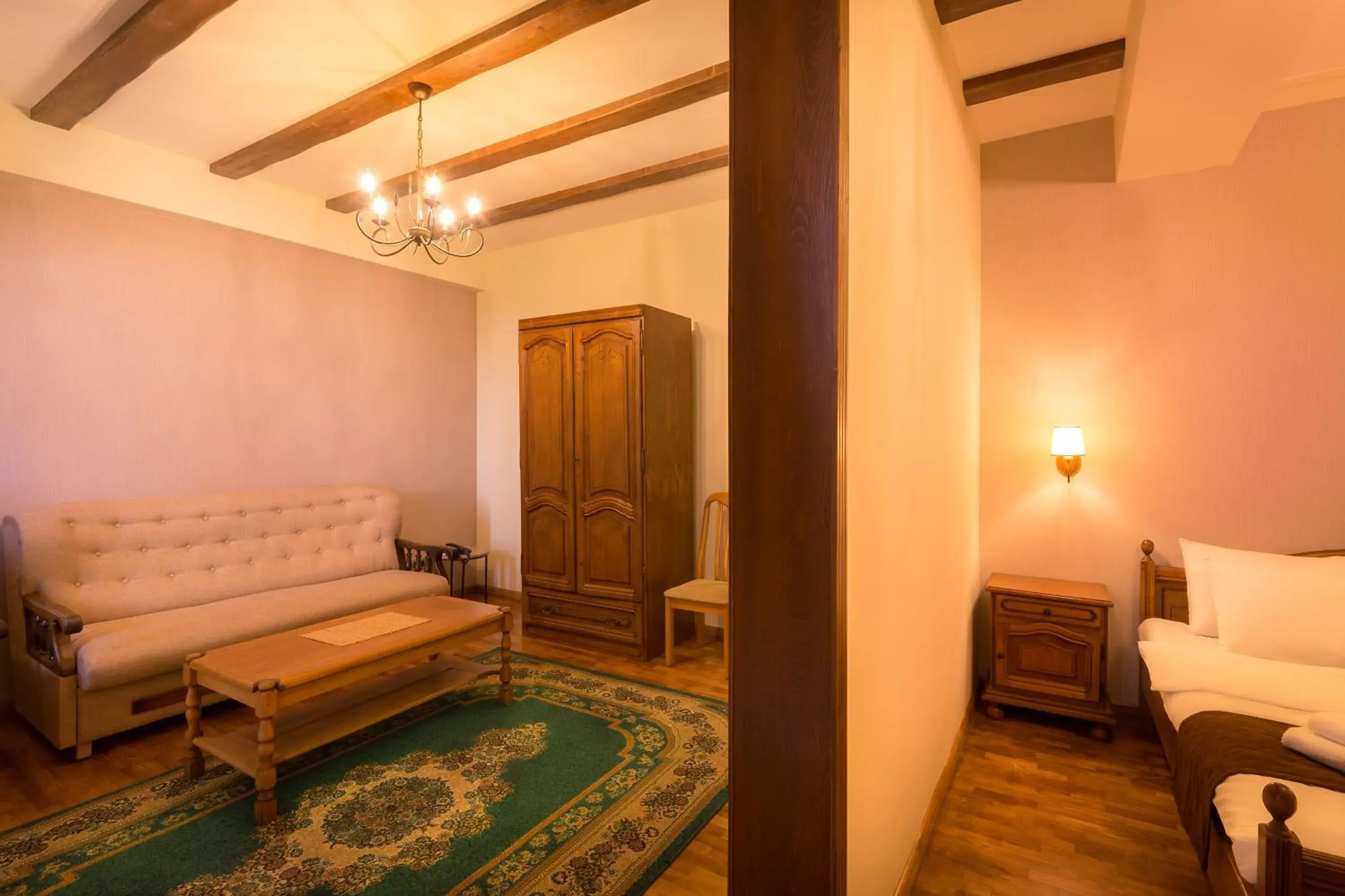 Living room, Bed in Olympia Garden Hotel Living room, Bed in Olympia Garden Hotel