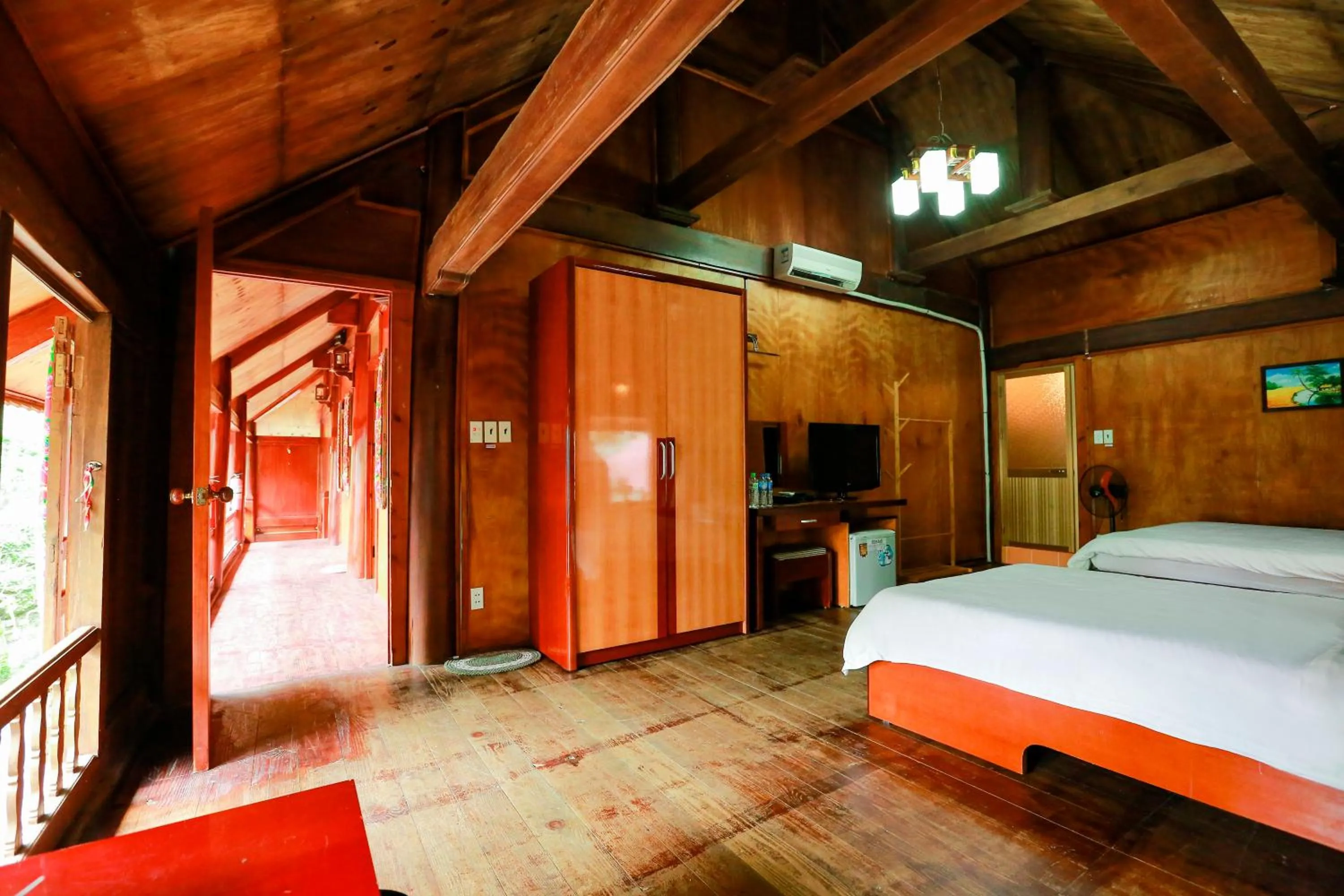 Bed in Cat Ba Eco Lodge