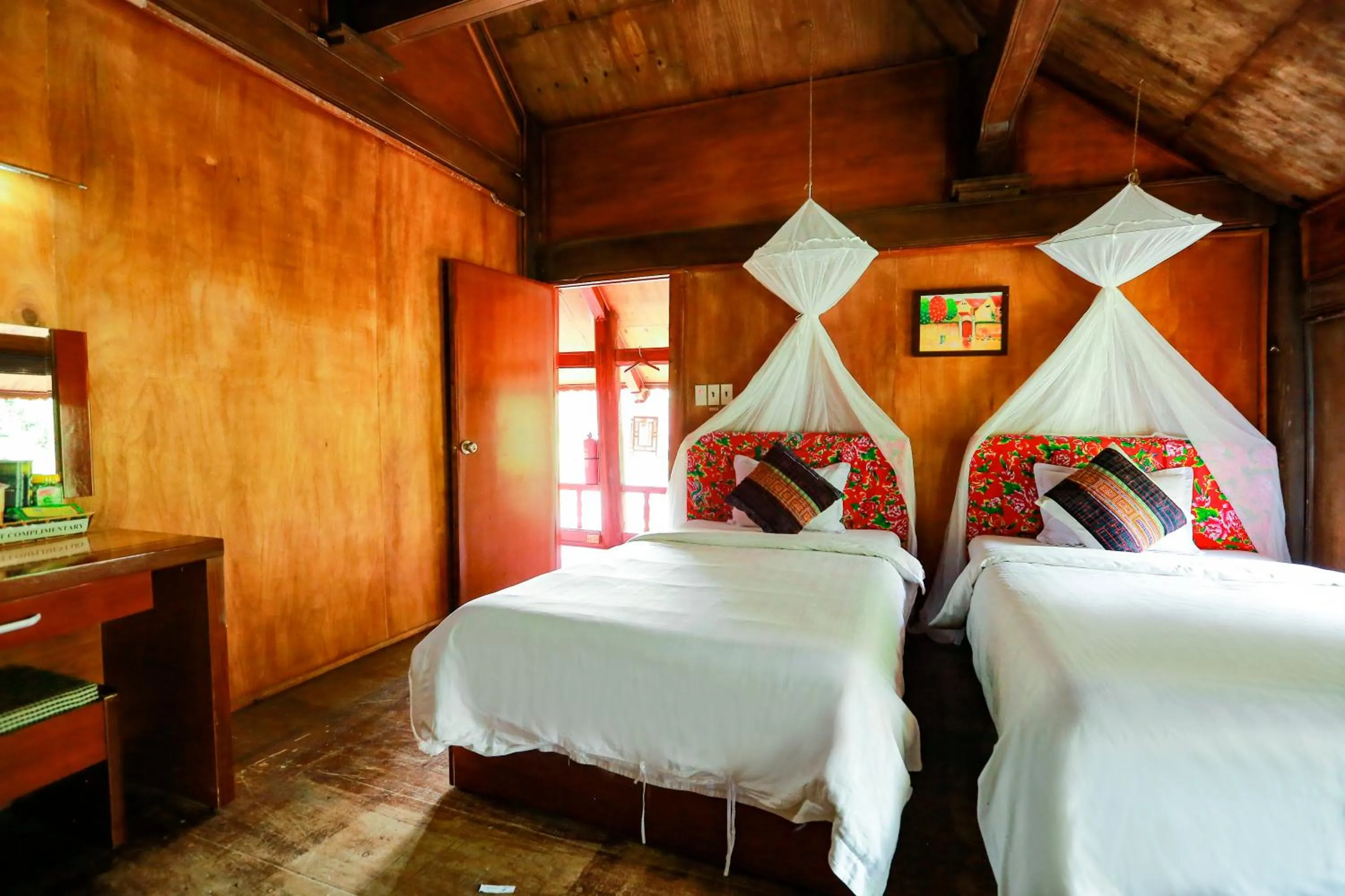 Bed in Cat Ba Eco Lodge