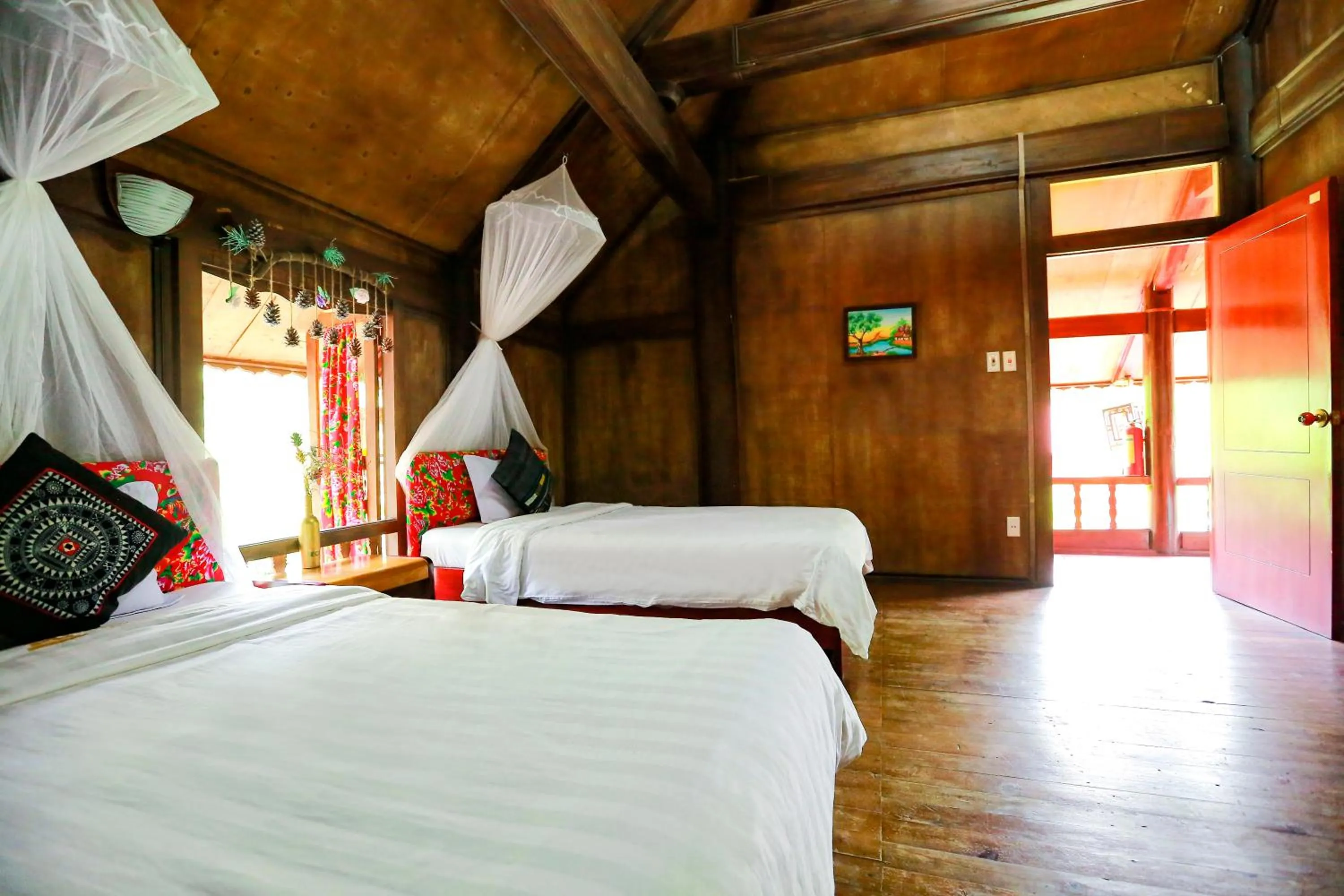 Bed in Cat Ba Eco Lodge
