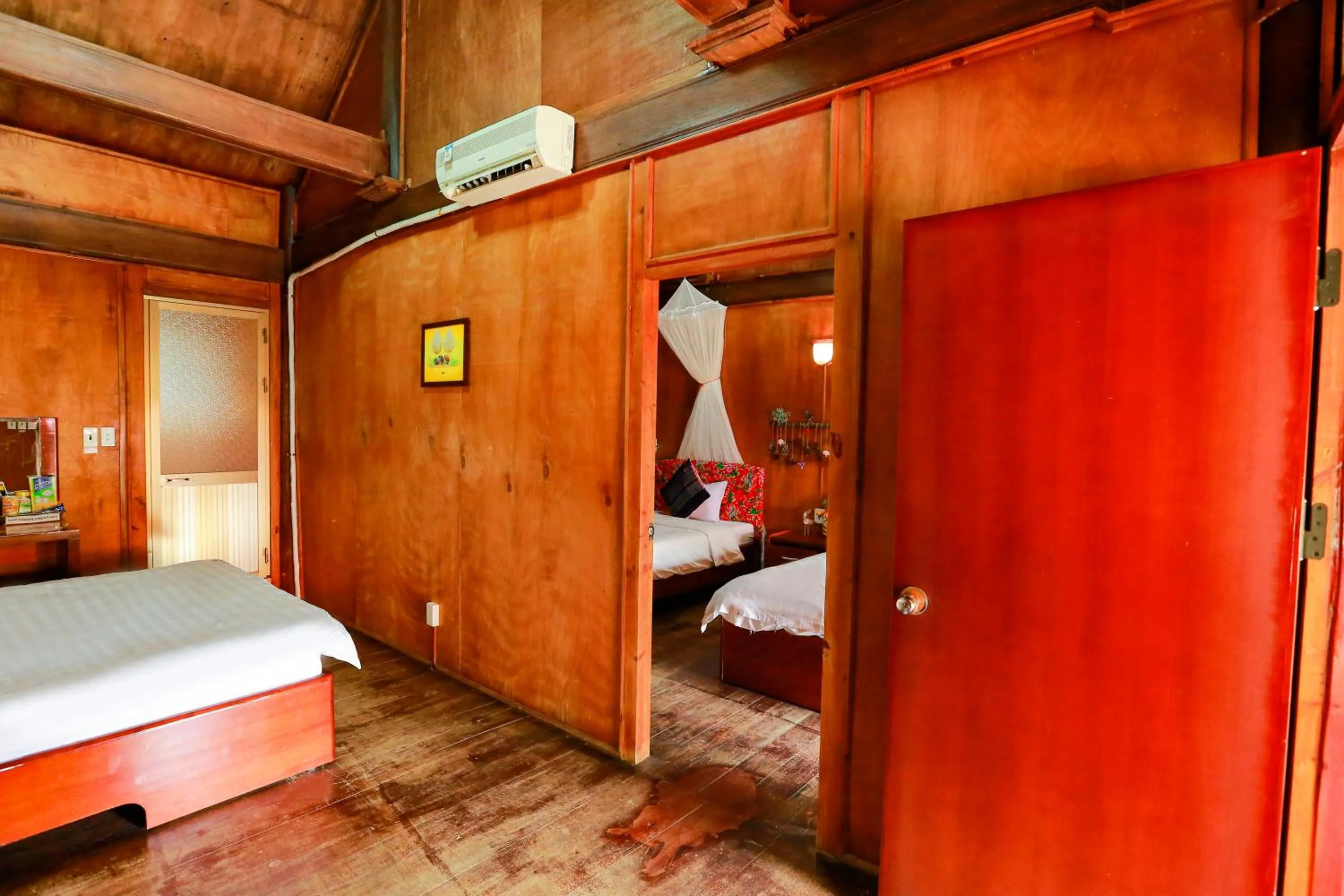 Bed in Cat Ba Eco Lodge