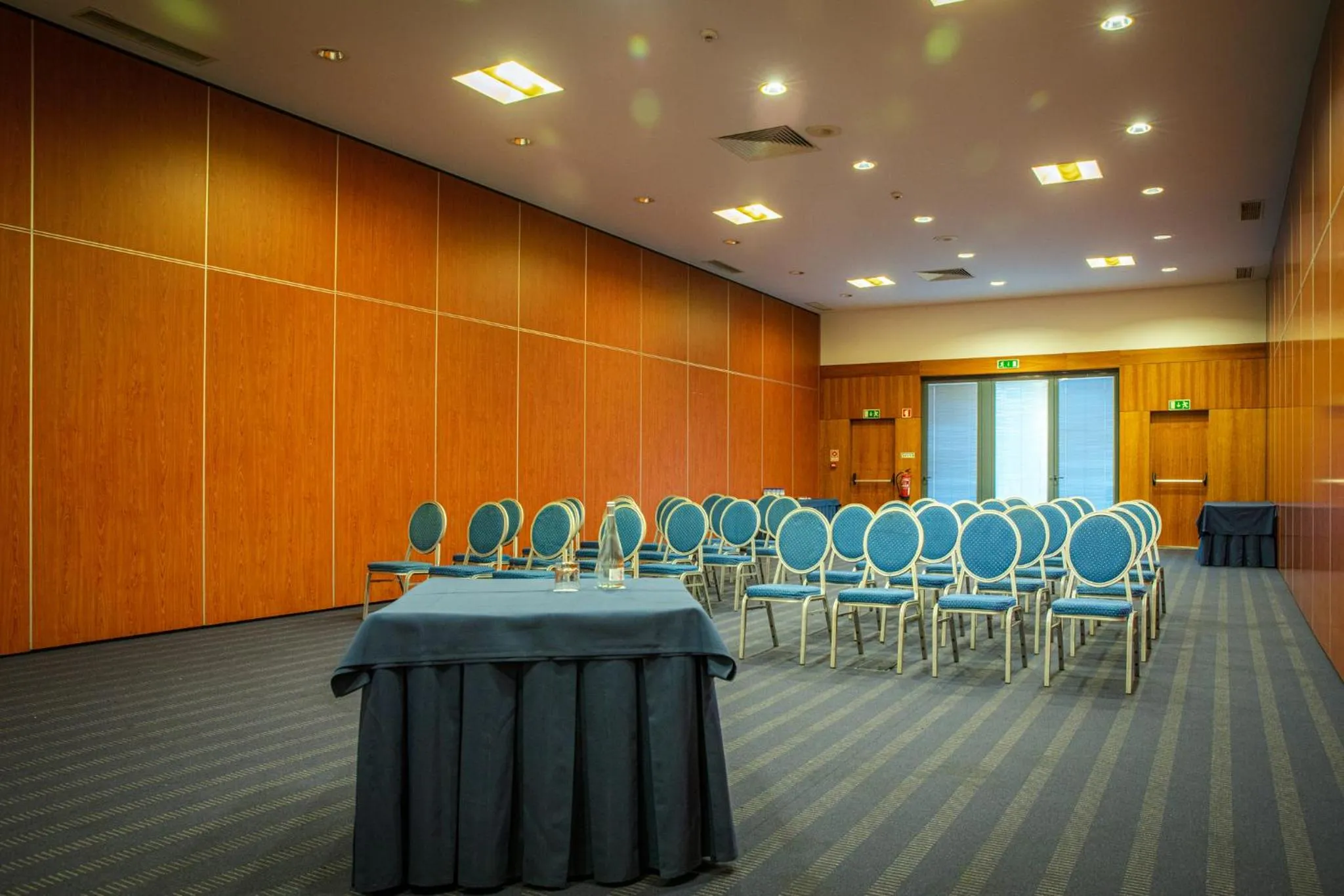 Meeting/conference room in VIP Executive Santa Iria Hotel