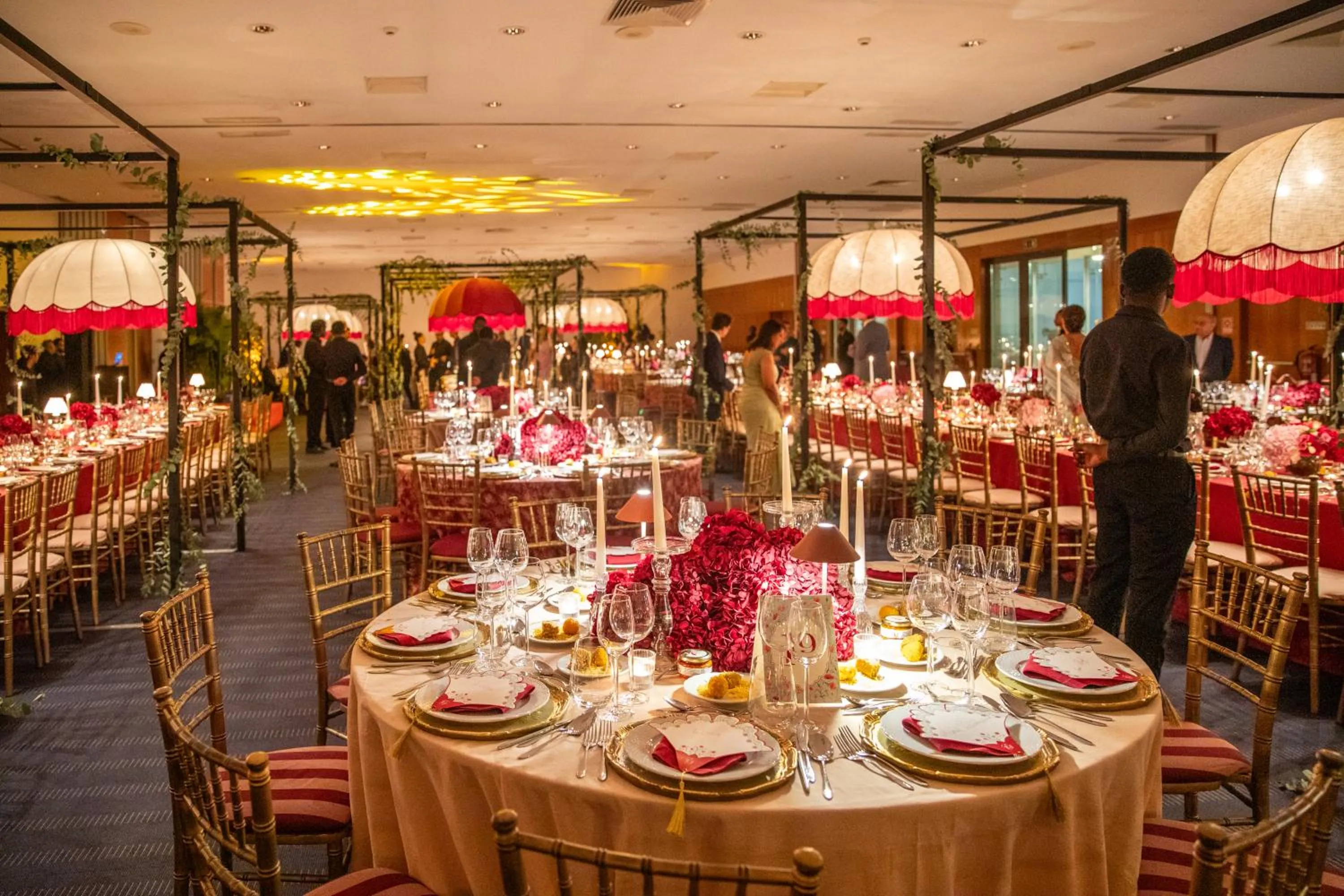 Restaurant/places to eat in VIP Executive Santa Iria Hotel