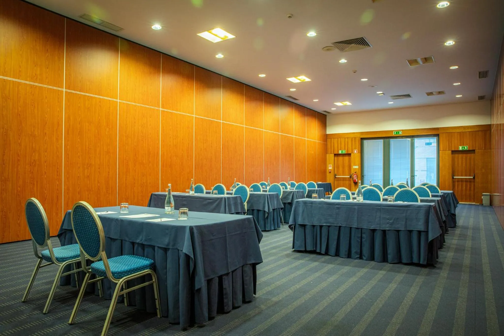 Meeting/conference room in VIP Executive Santa Iria Hotel
