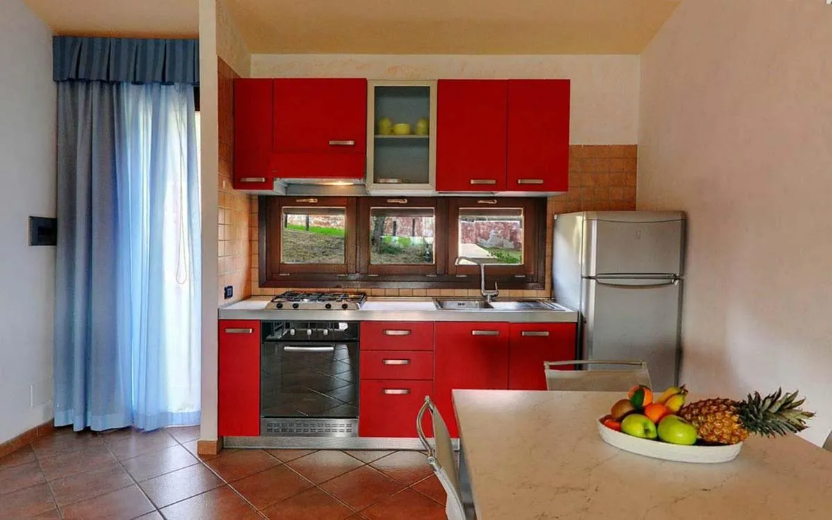Kitchen or kitchenette in Residence Il Borgo di Porto Corallo