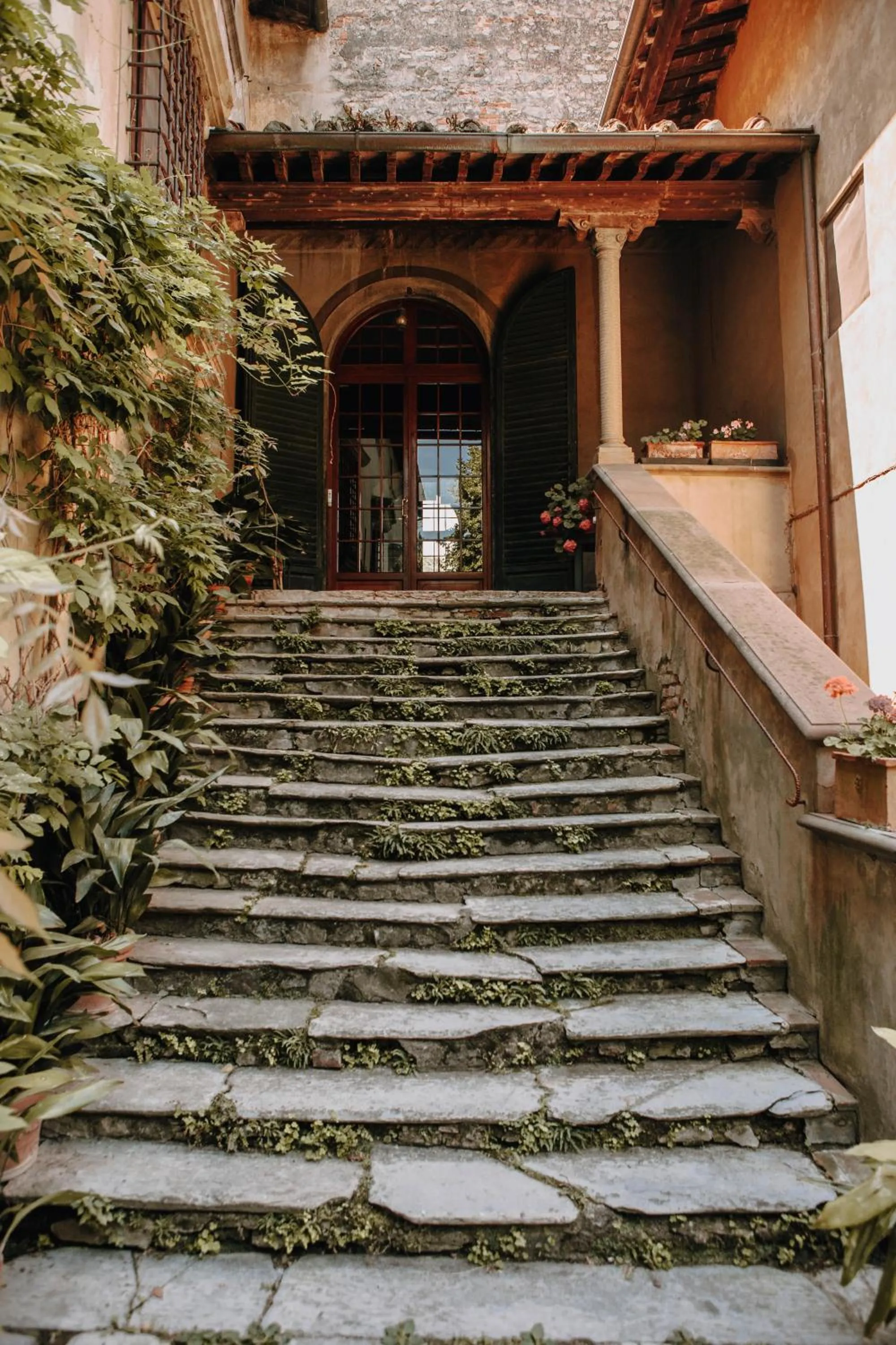 Property building in Villa Rucellai