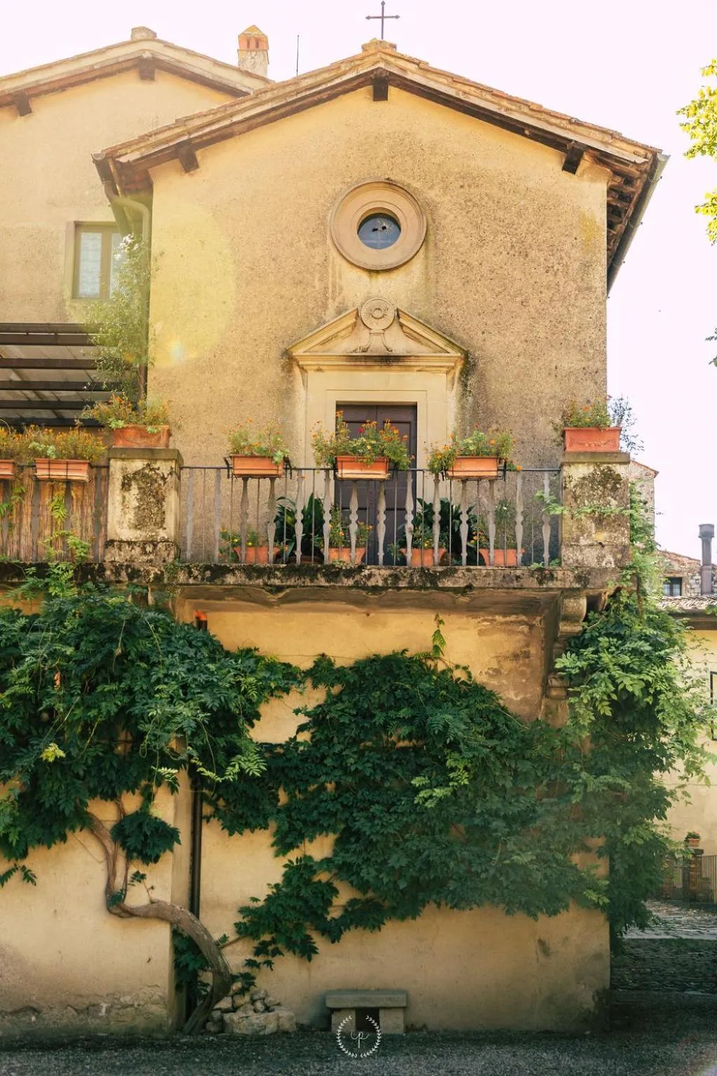 Property building in Villa Rucellai