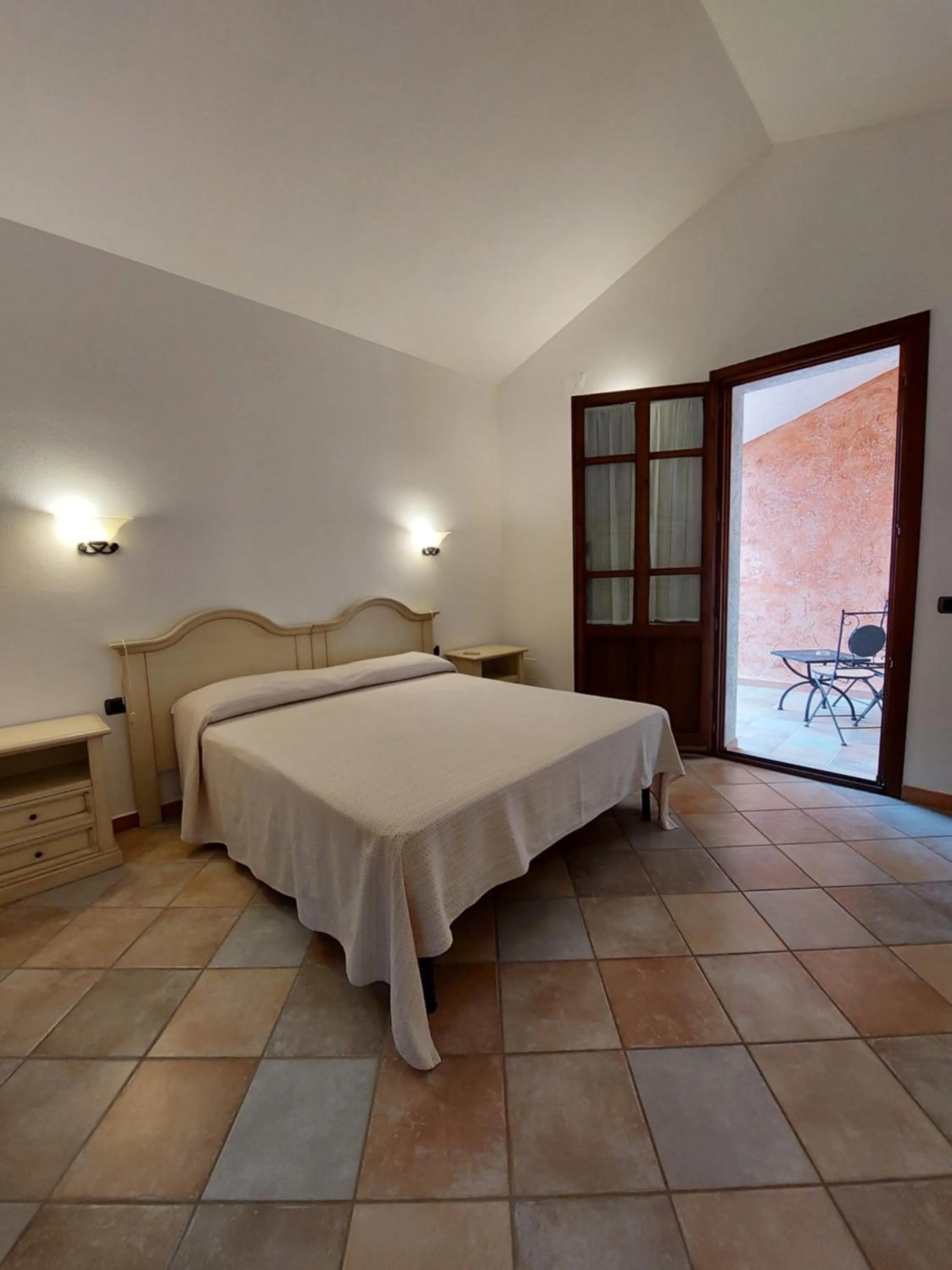 Bedroom, Bed in Hotel La Corte Rosada
