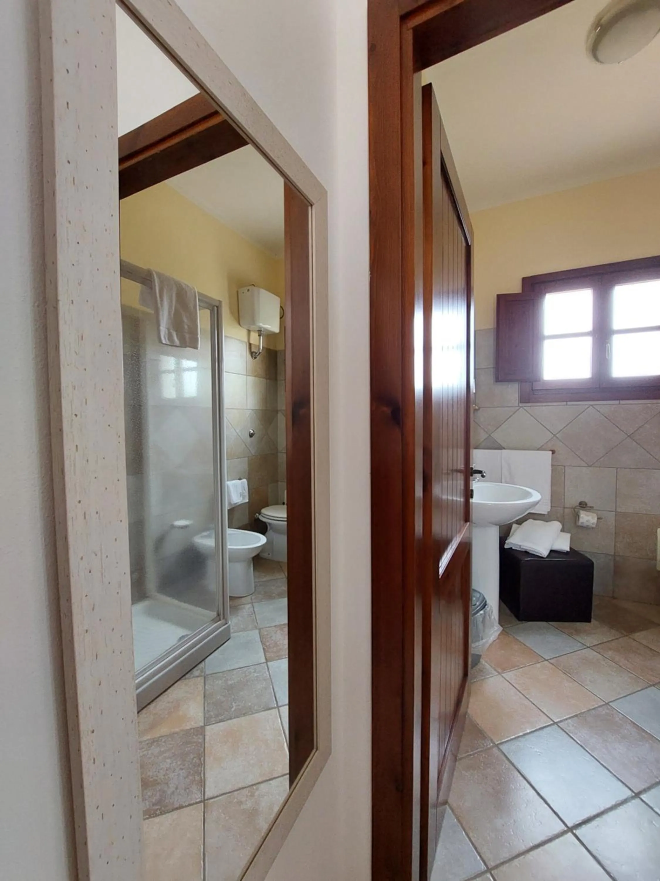 Bathroom in Hotel La Corte Rosada