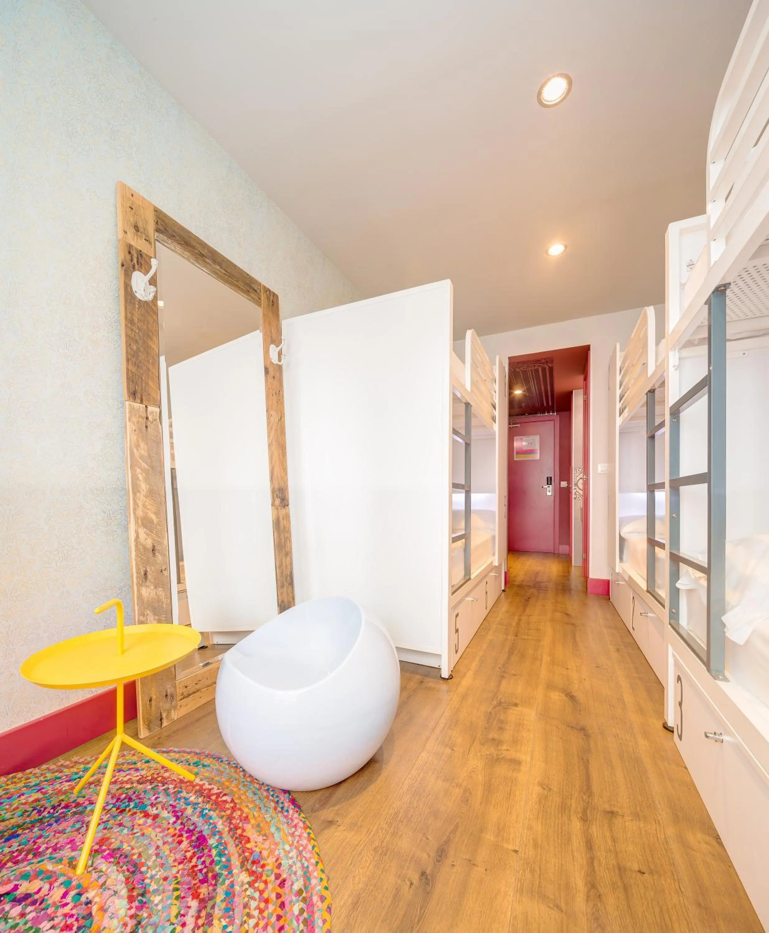 Seating area in Generator Barcelona