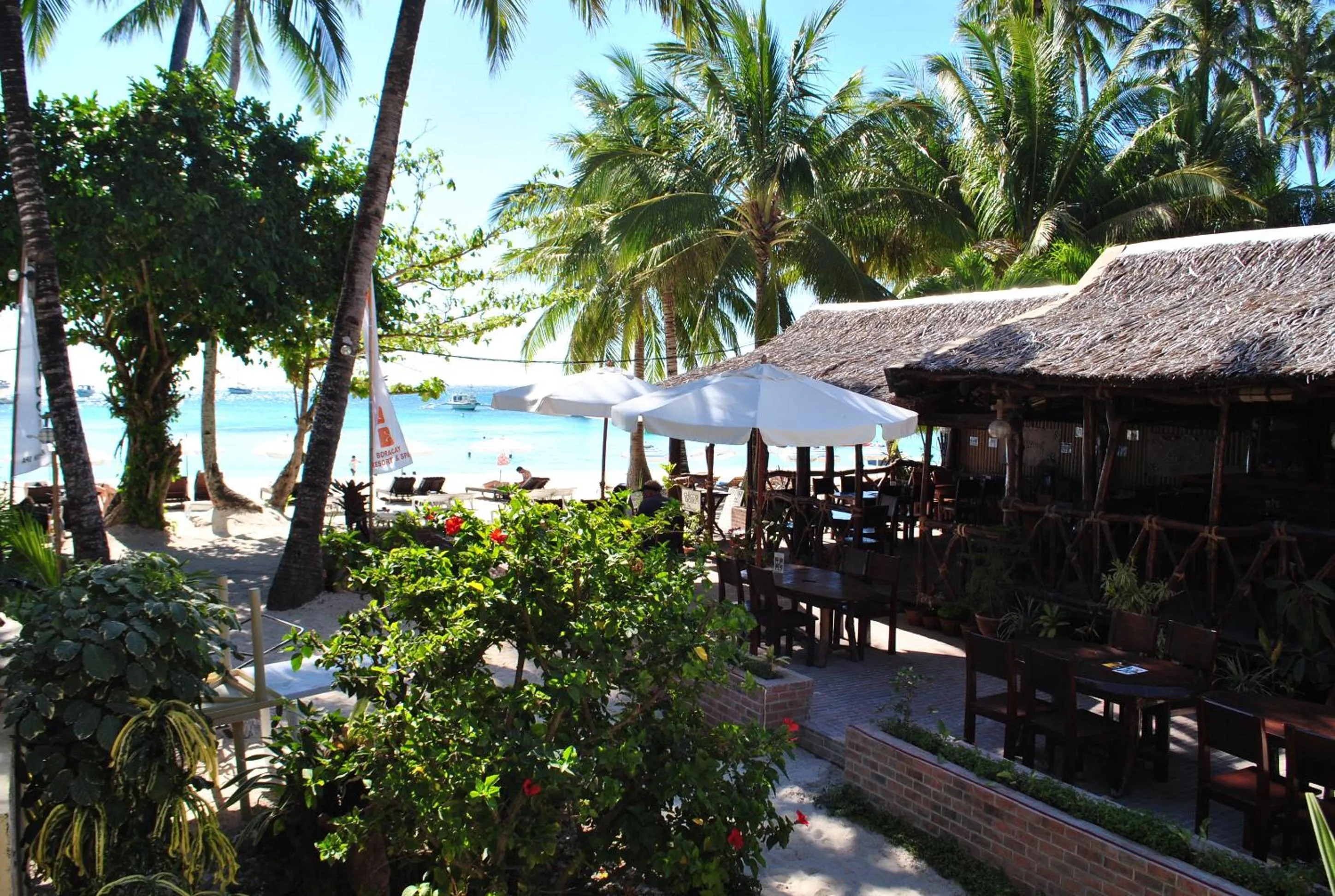 Restaurant/places to eat in Surfside Boracay Resort