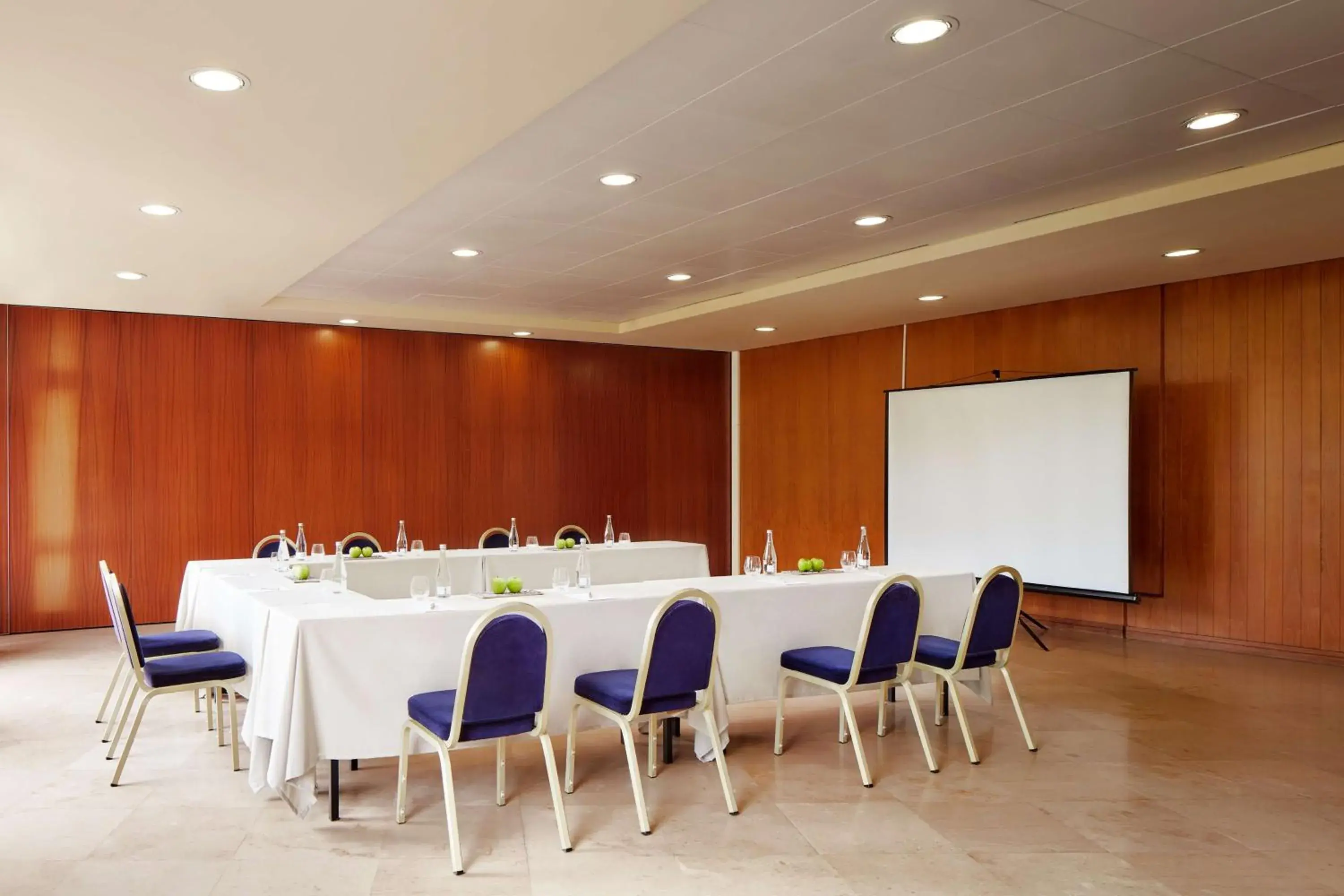 Bedroom in NH Sintra Centro Bedroom in NH Sintra Centro