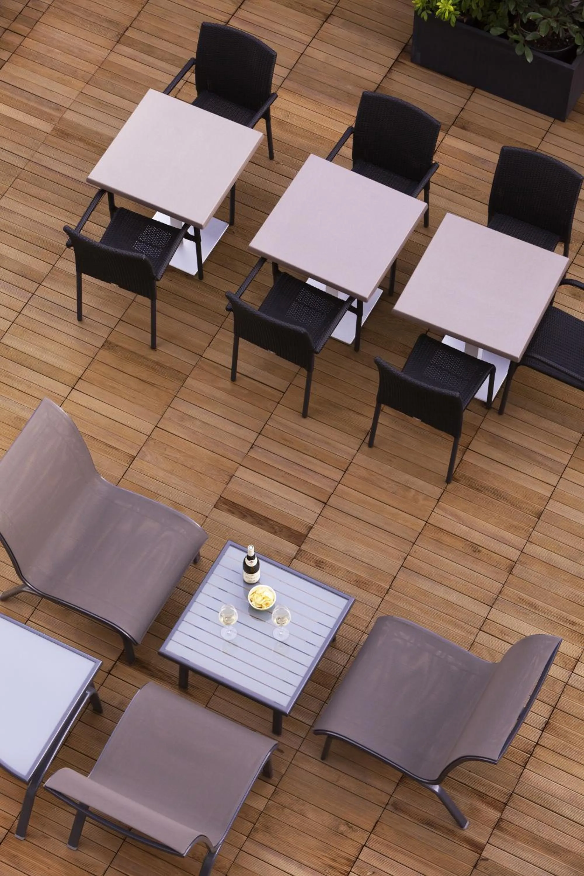 Balcony/Terrace in ibis Styles Beaune Centre