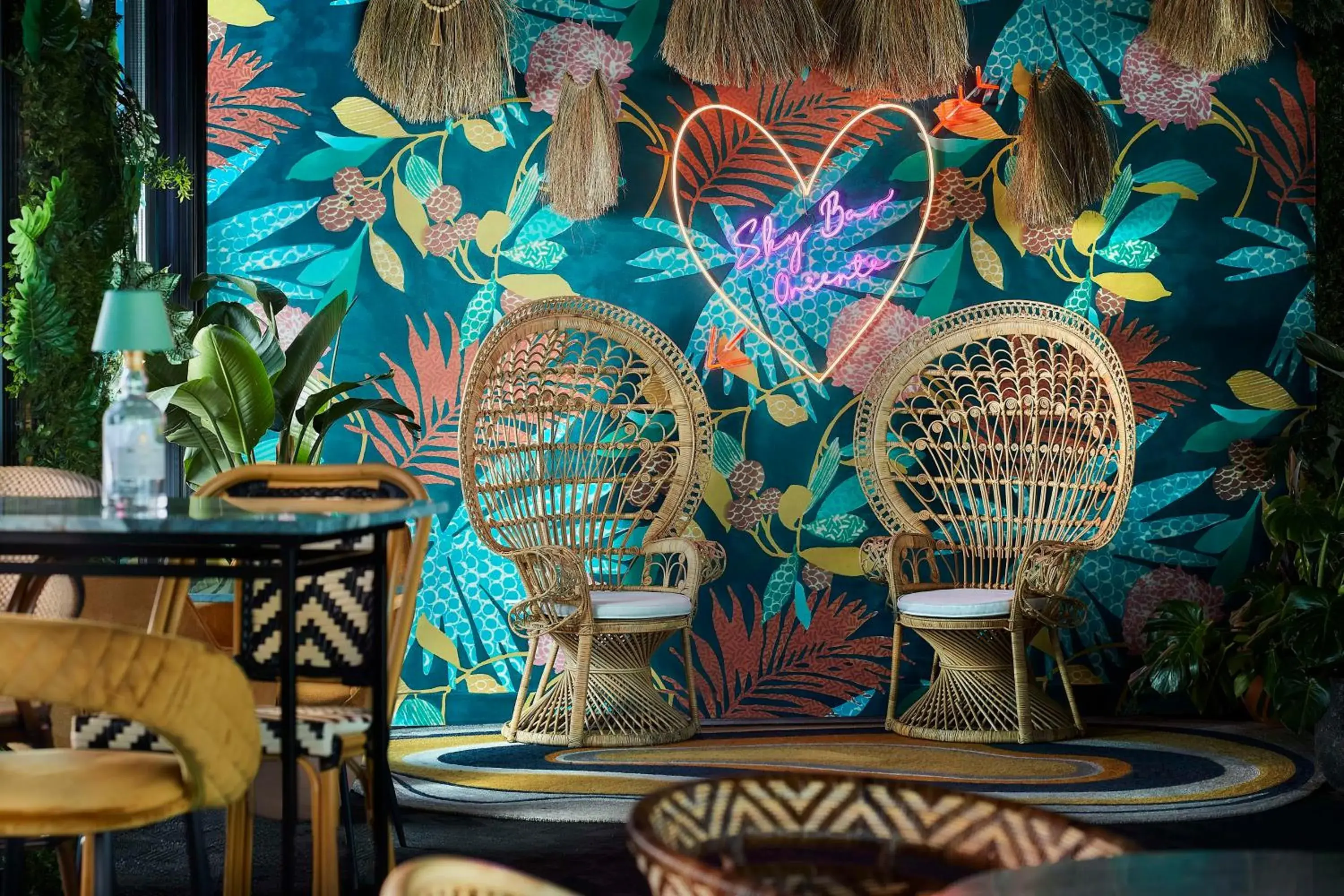 Restaurant/places to eat in Tivoli Oriente Lisboa Hotel Restaurant/places to eat in Tivoli Oriente Lisboa Hotel