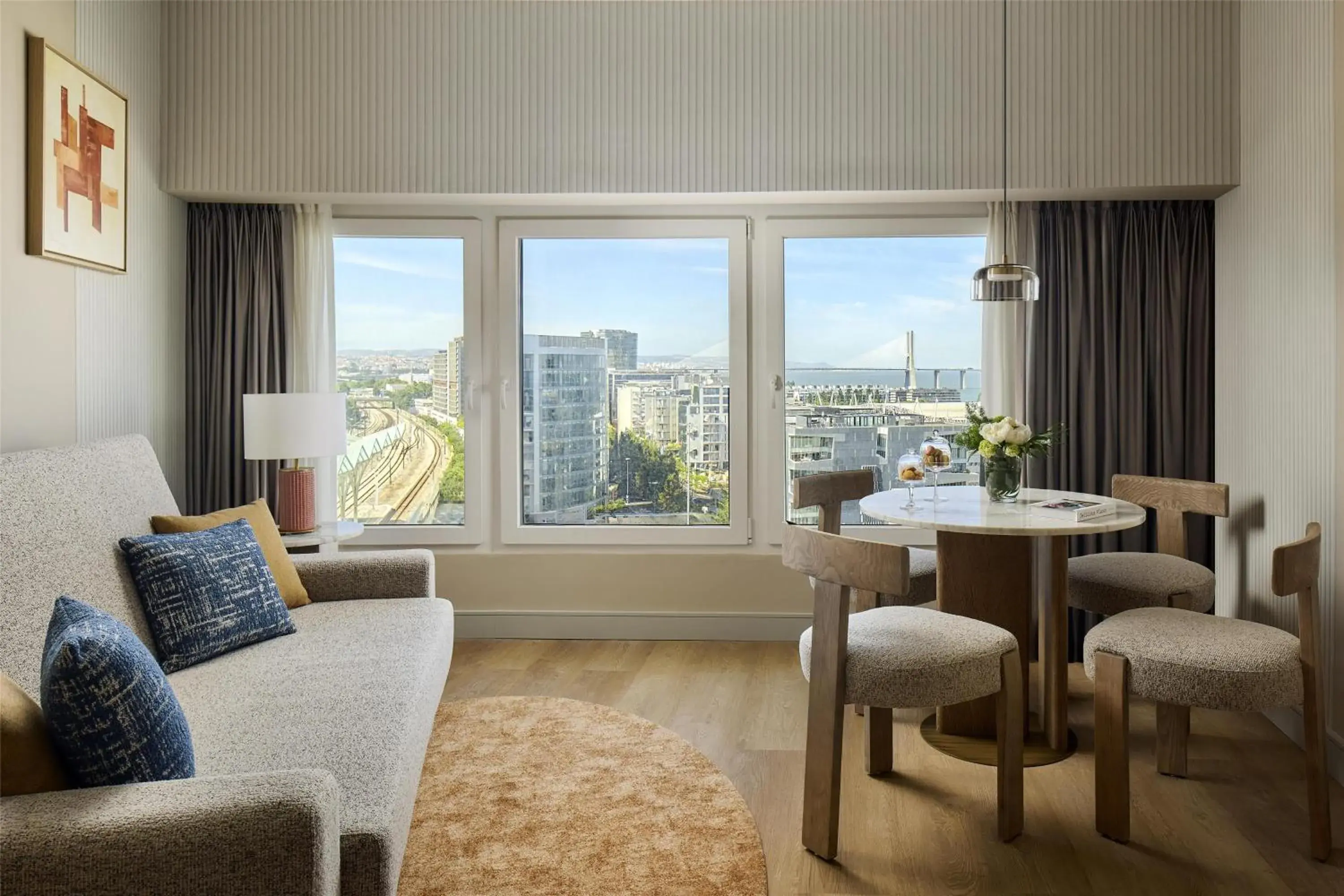 Photo of the whole room in Tivoli Oriente Lisboa Hotel Photo of the whole room in Tivoli Oriente Lisboa Hotel