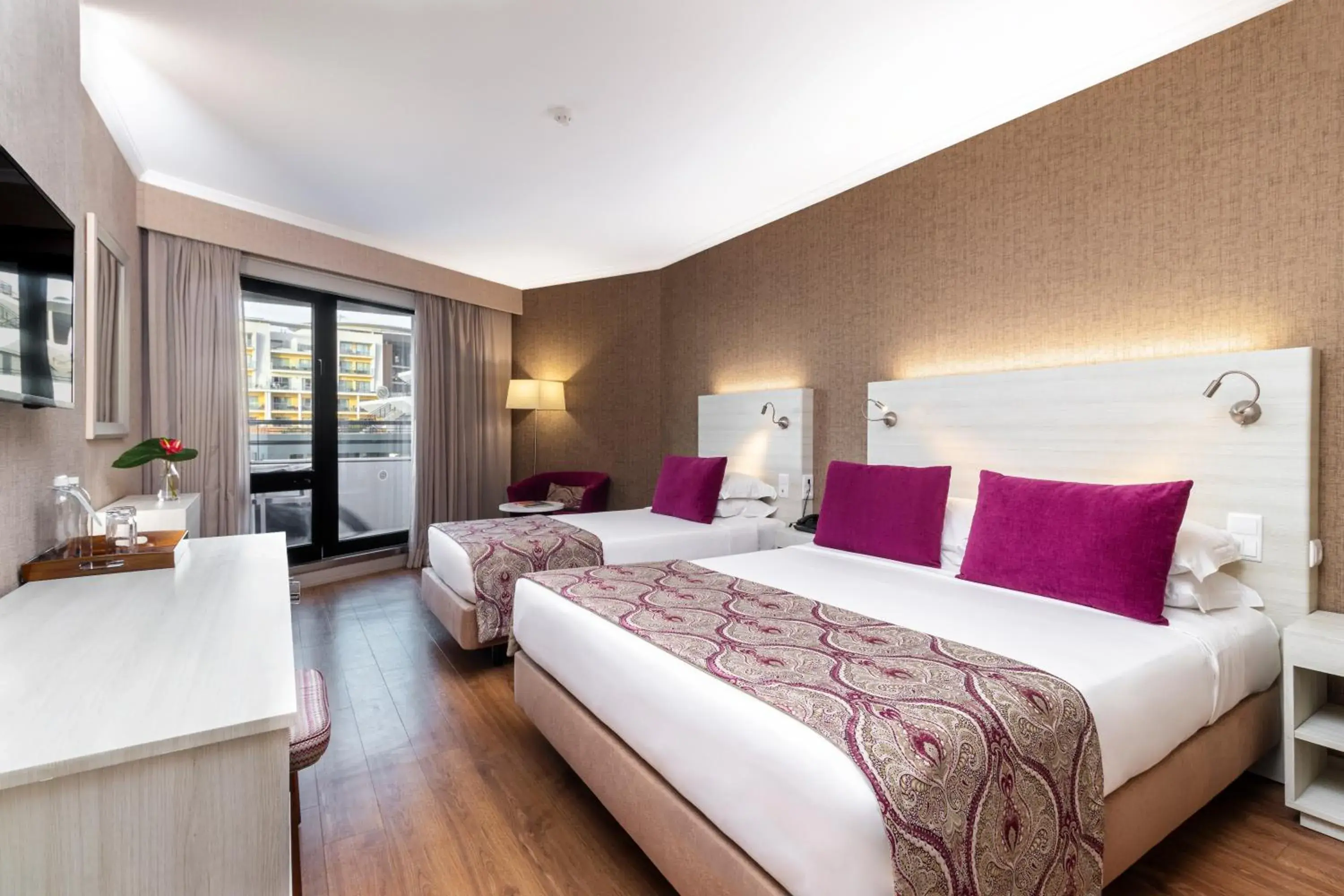 Bedroom, Bed in Enotel Lido - All Inclusive Bedroom, Bed in Enotel Lido - All Inclusive