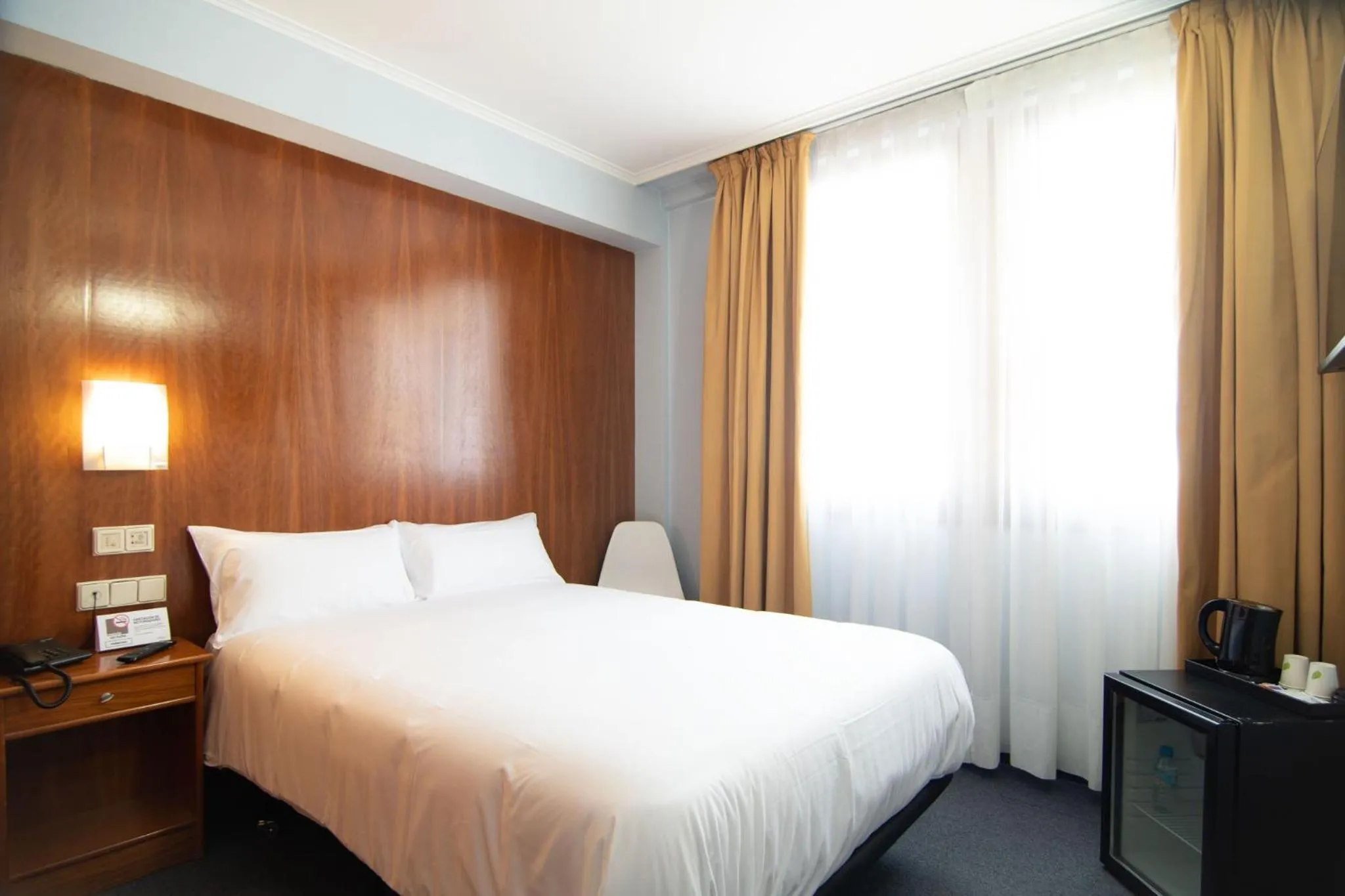 Bed in Hotel Beratxa