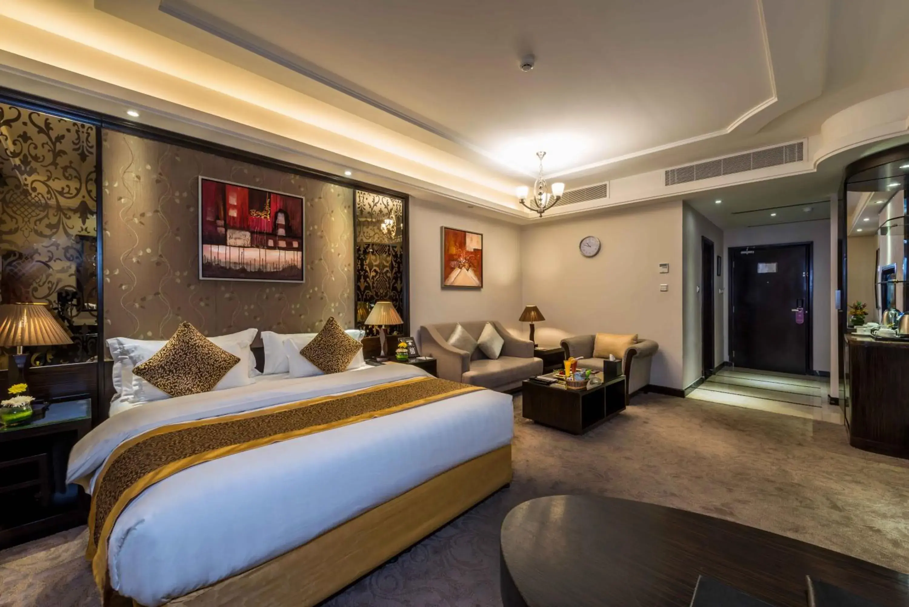 Bedroom, Bed in Boudl Al Woroud بودل الورود Bedroom, Bed in Boudl Al Woroud بودل الورود