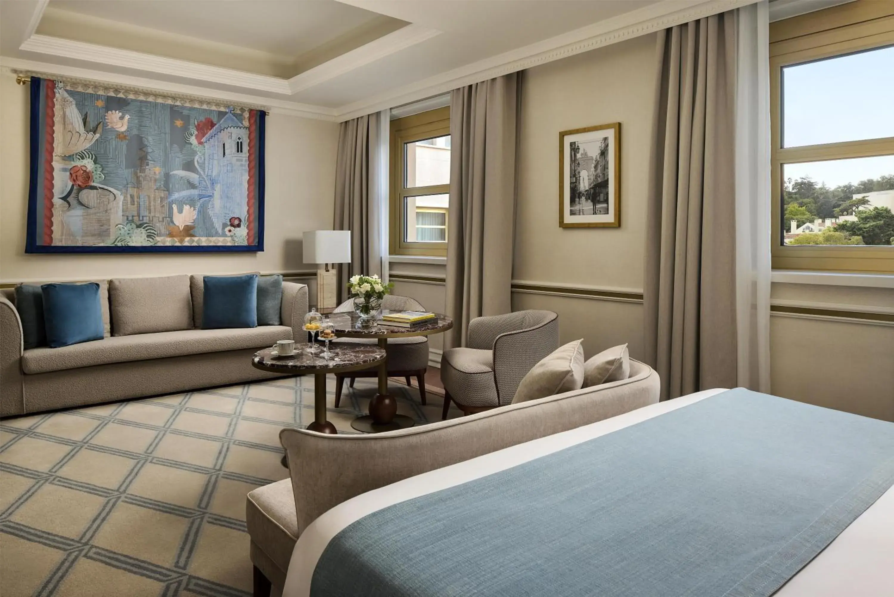 Bedroom, Bed in Tivoli Avenida Liberdade Lisboa – A Leading Hotel of the World Bedroom, Bed in Tivoli Avenida Liberdade Lisboa – A Leading Hotel of the World