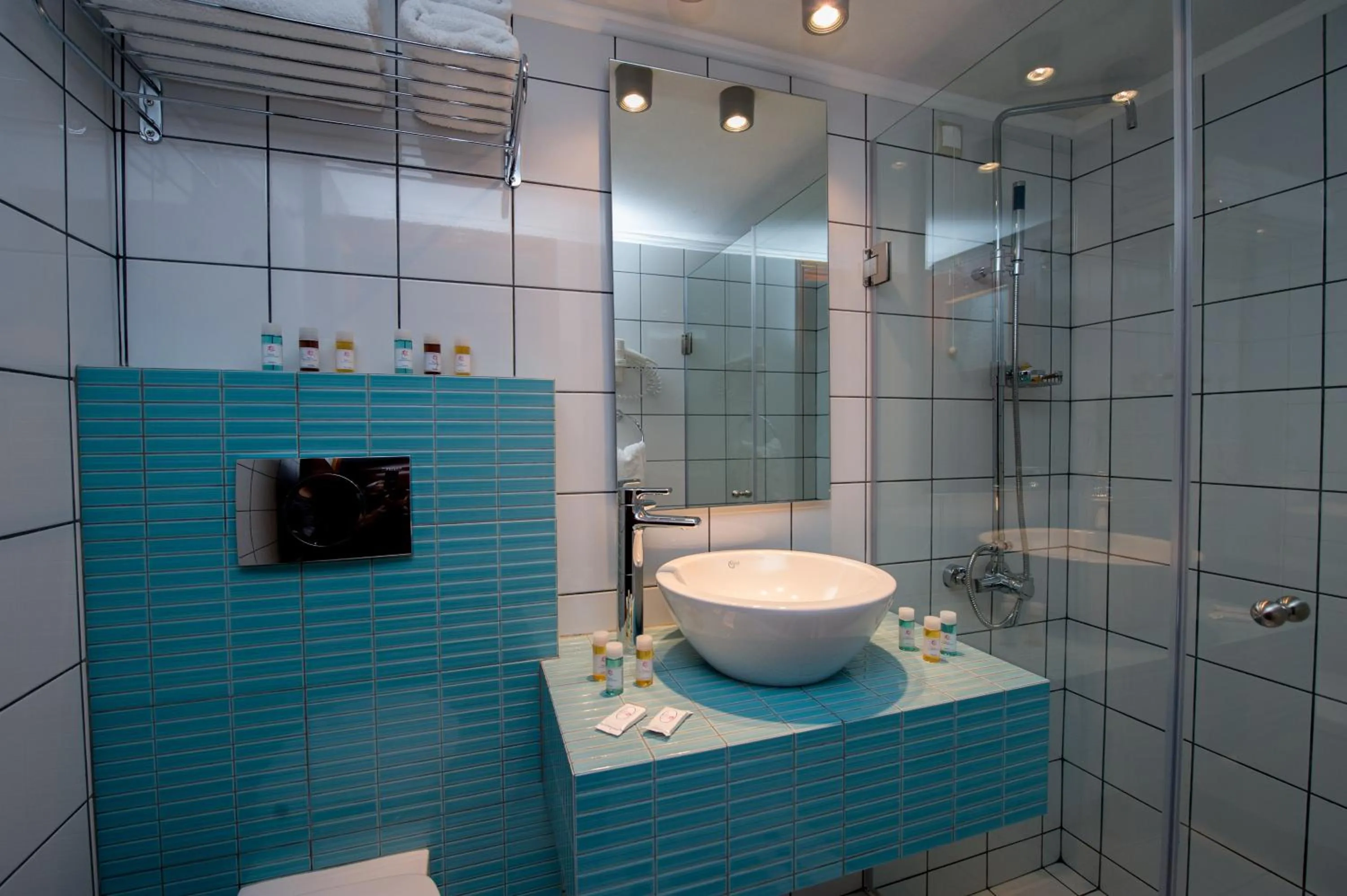 Bathroom in Alkyon Hotel