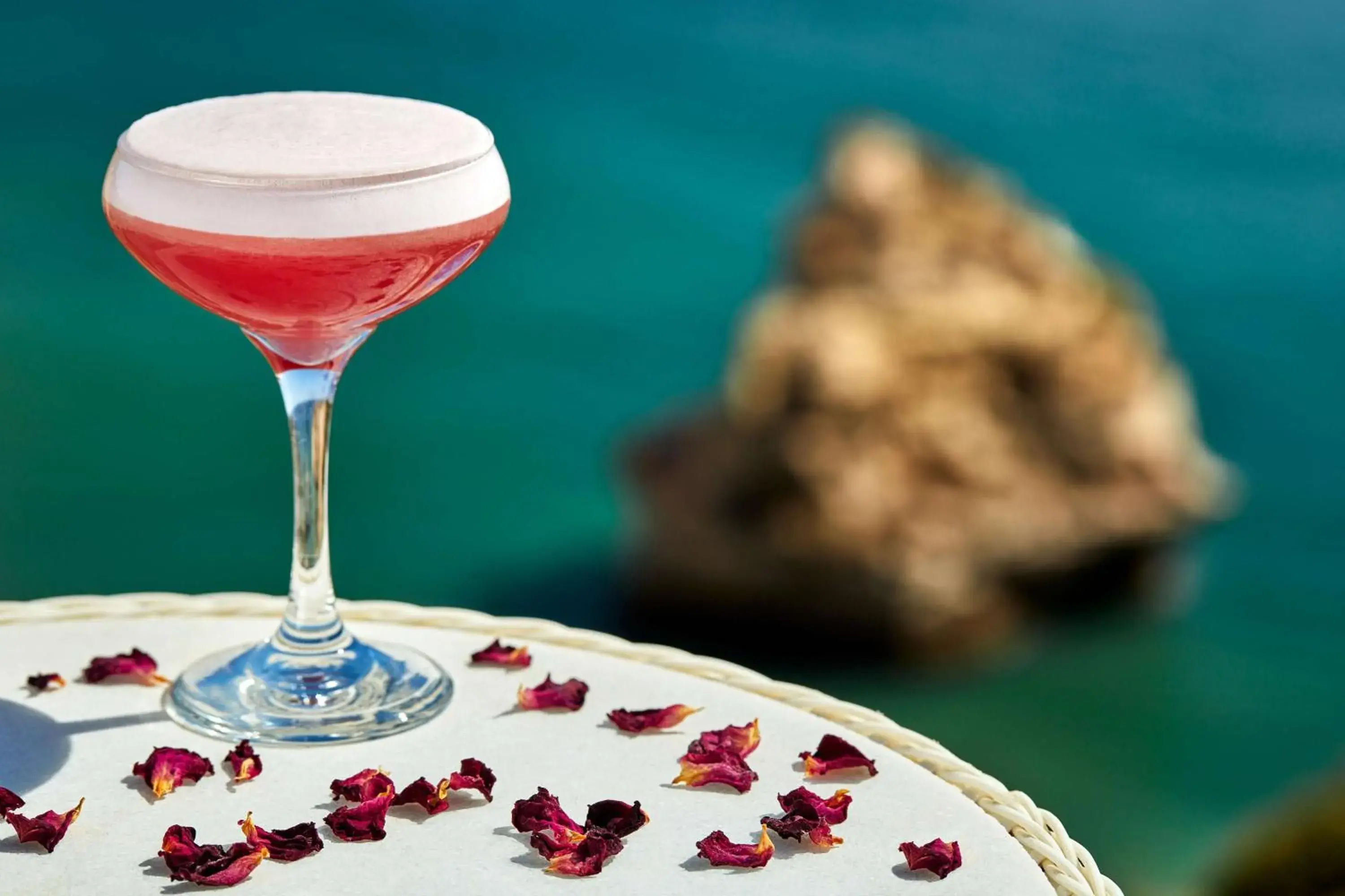 Lounge or bar in Tivoli Carvoeiro Lounge or bar in Tivoli Carvoeiro