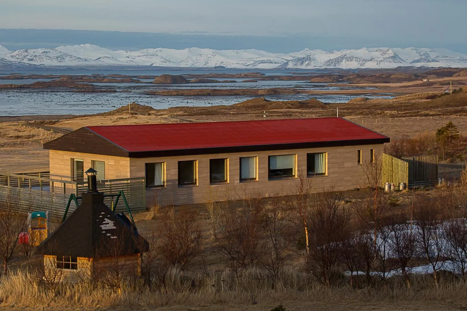 Mountain view in Vogur Country Lodge