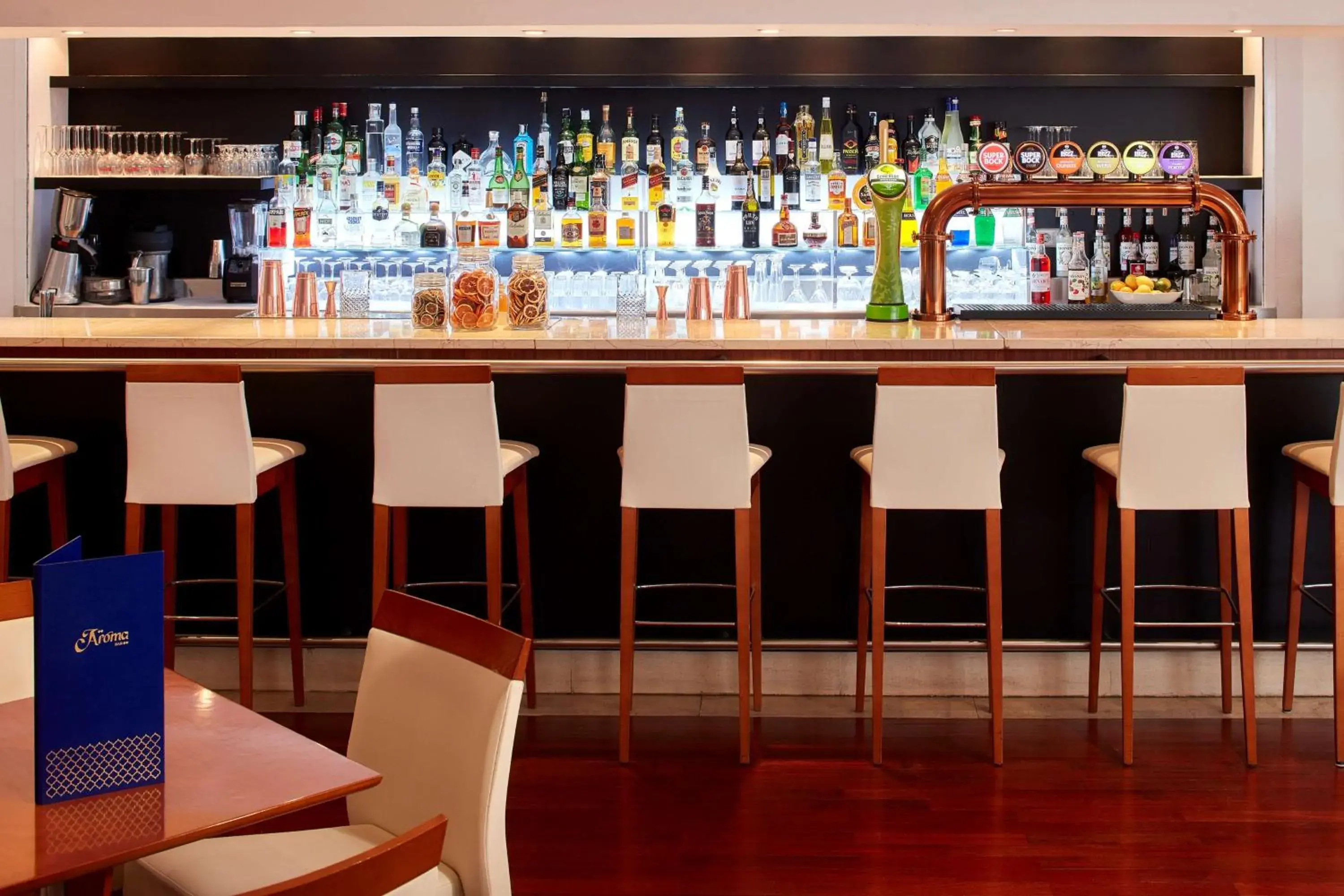 Lounge or bar in Tivoli Lagos Lounge or bar in Tivoli Lagos