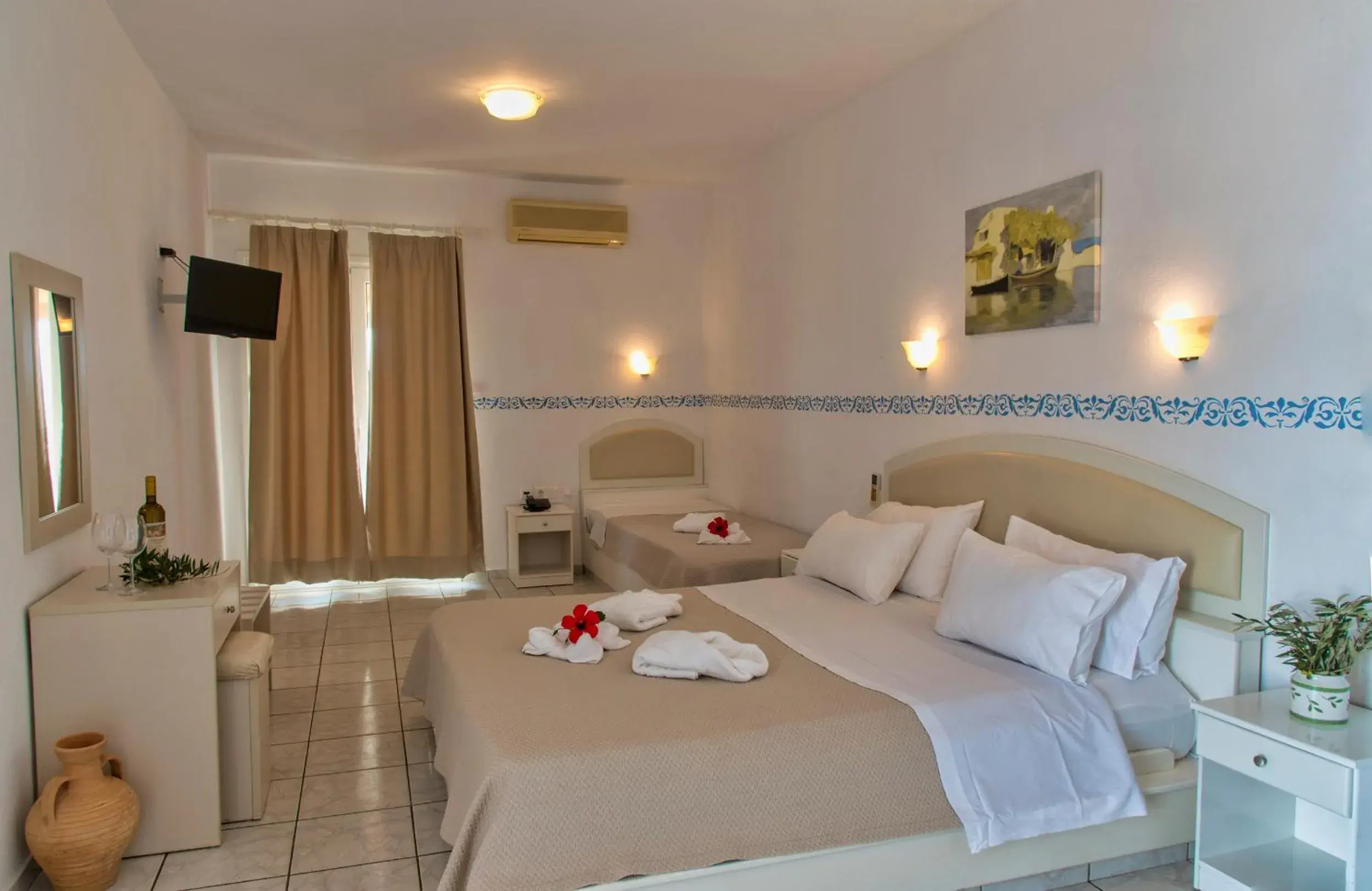 Studio (3 Adults) in Castri Village Hotel Studio (3 Adults) in Castri Village Hotel