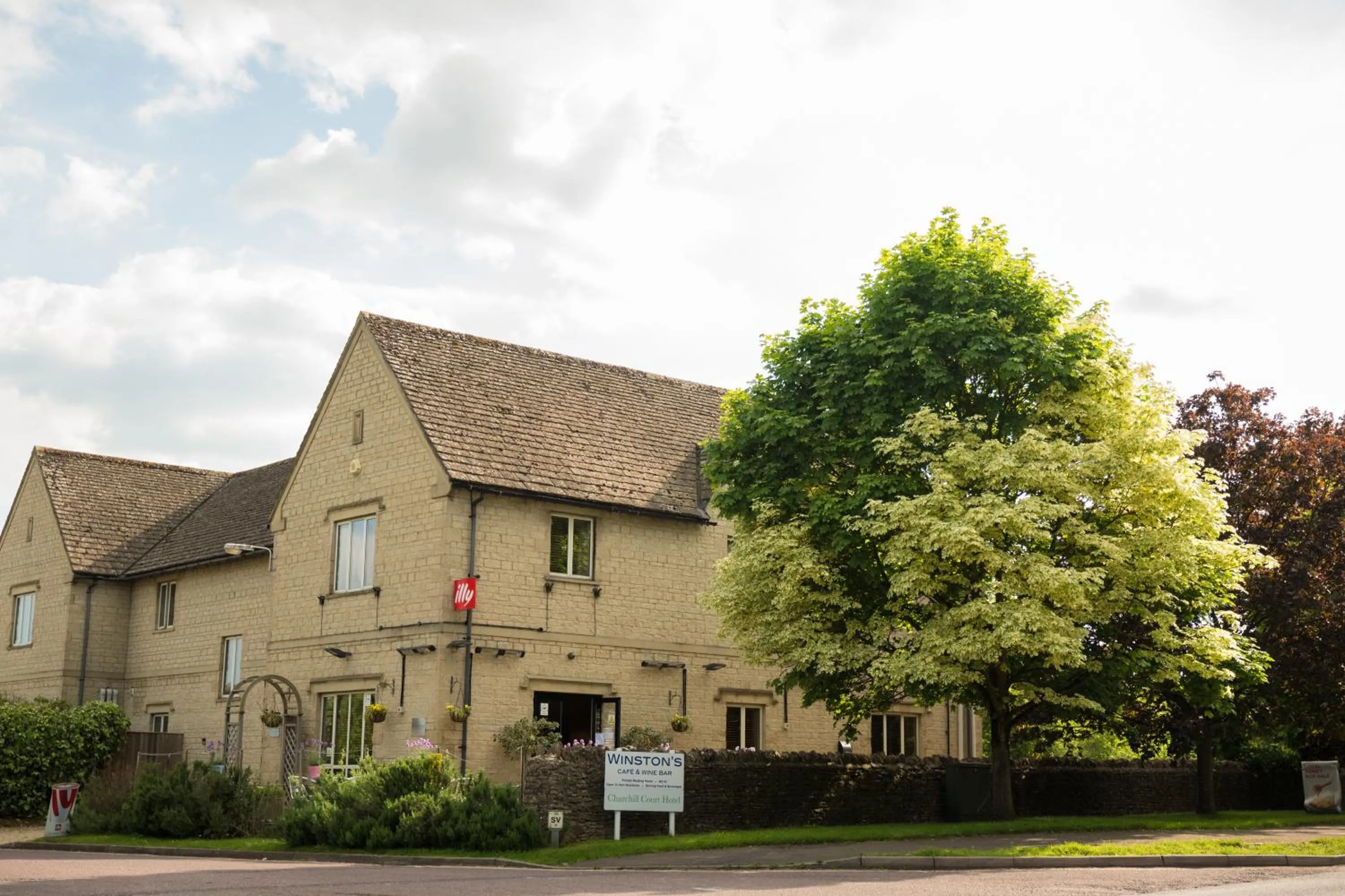 Property building in The Churchill Court