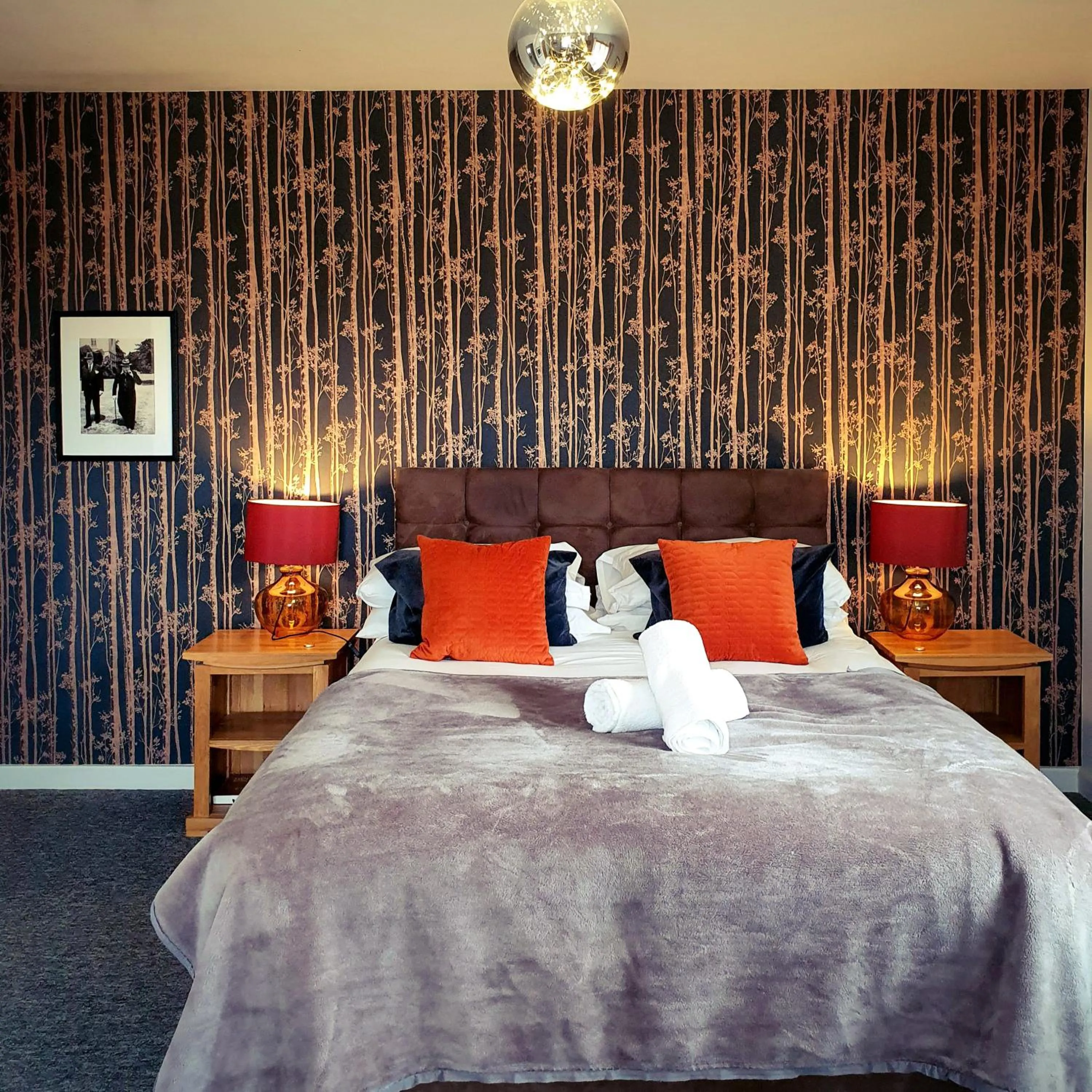 Bedroom, Bed in The Churchill Court