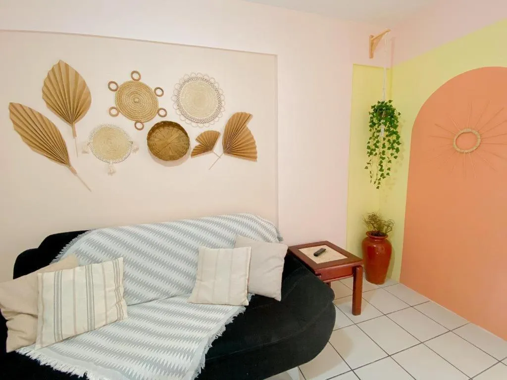 Living room, Bed in Apto lindo e aconchegante com piscina 202A