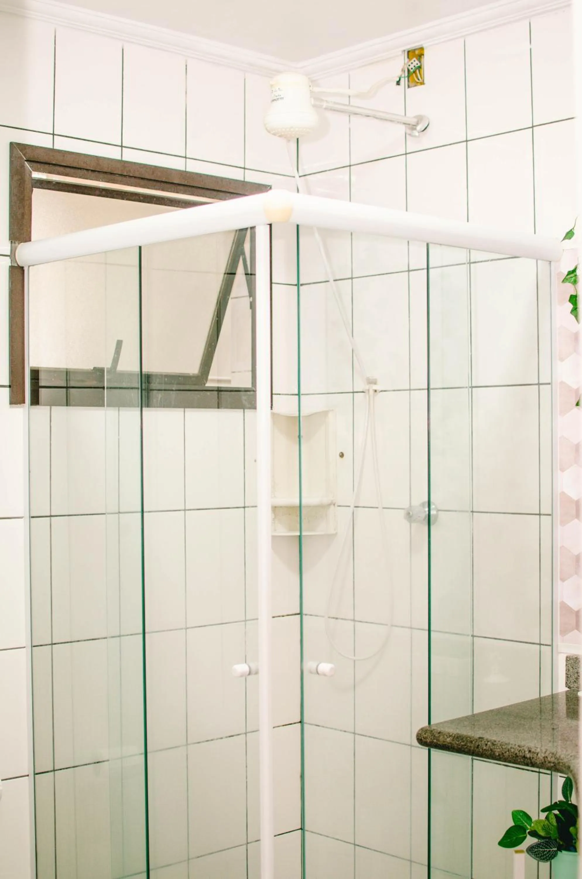 Apto lindo e aconchegante com piscina 202A