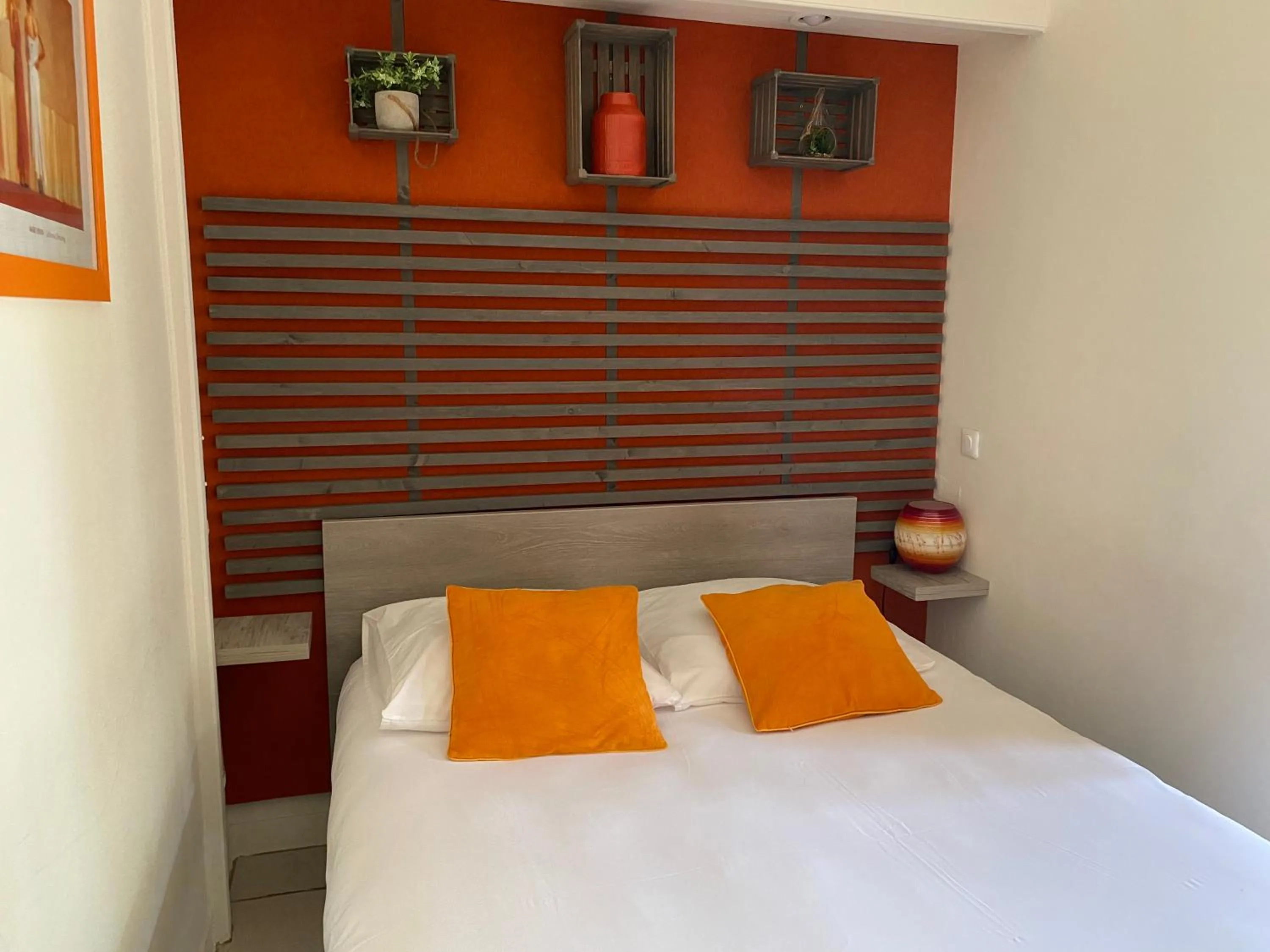 Bed in Hotel Le Ceinturon