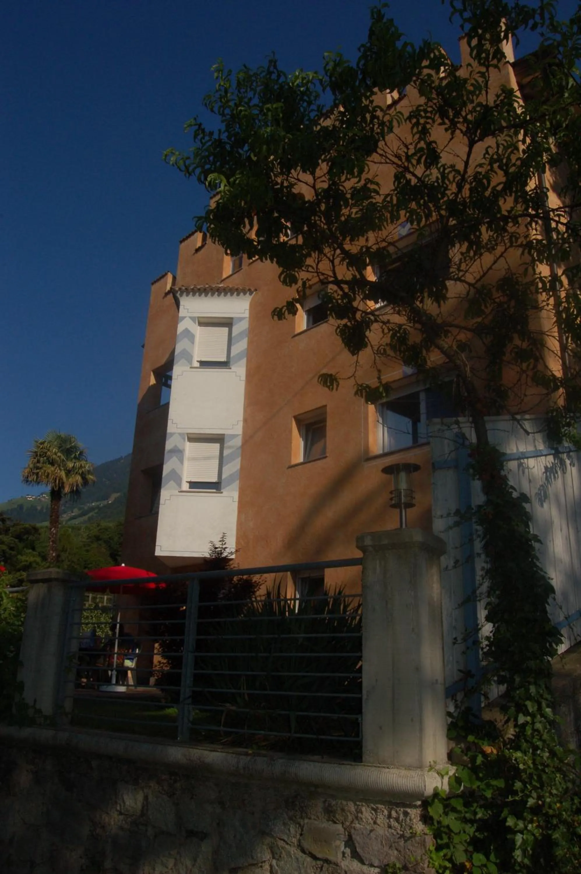 Property building in Appartementhaus Am Waalweg