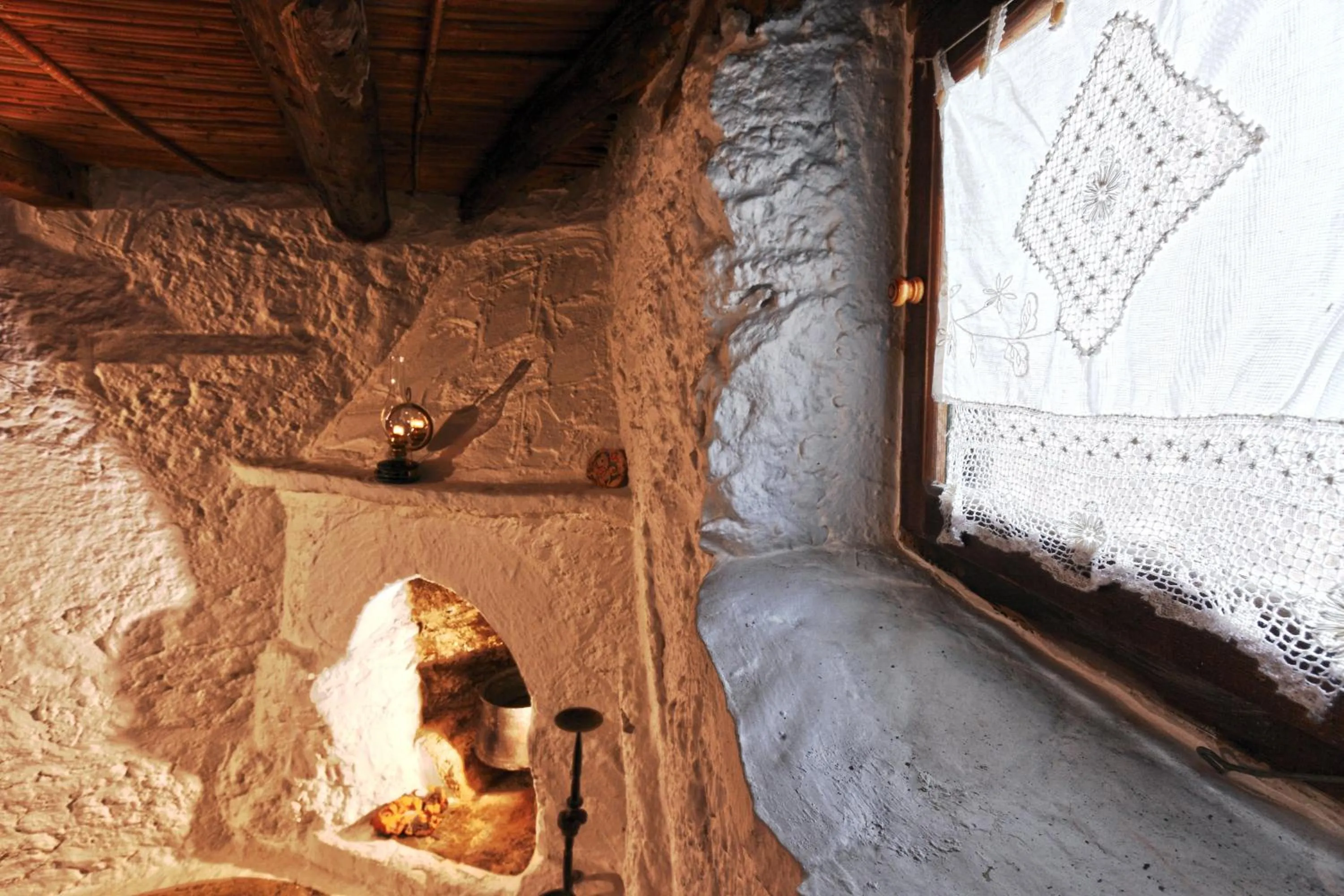 Decorative detail in Aspros Potamos