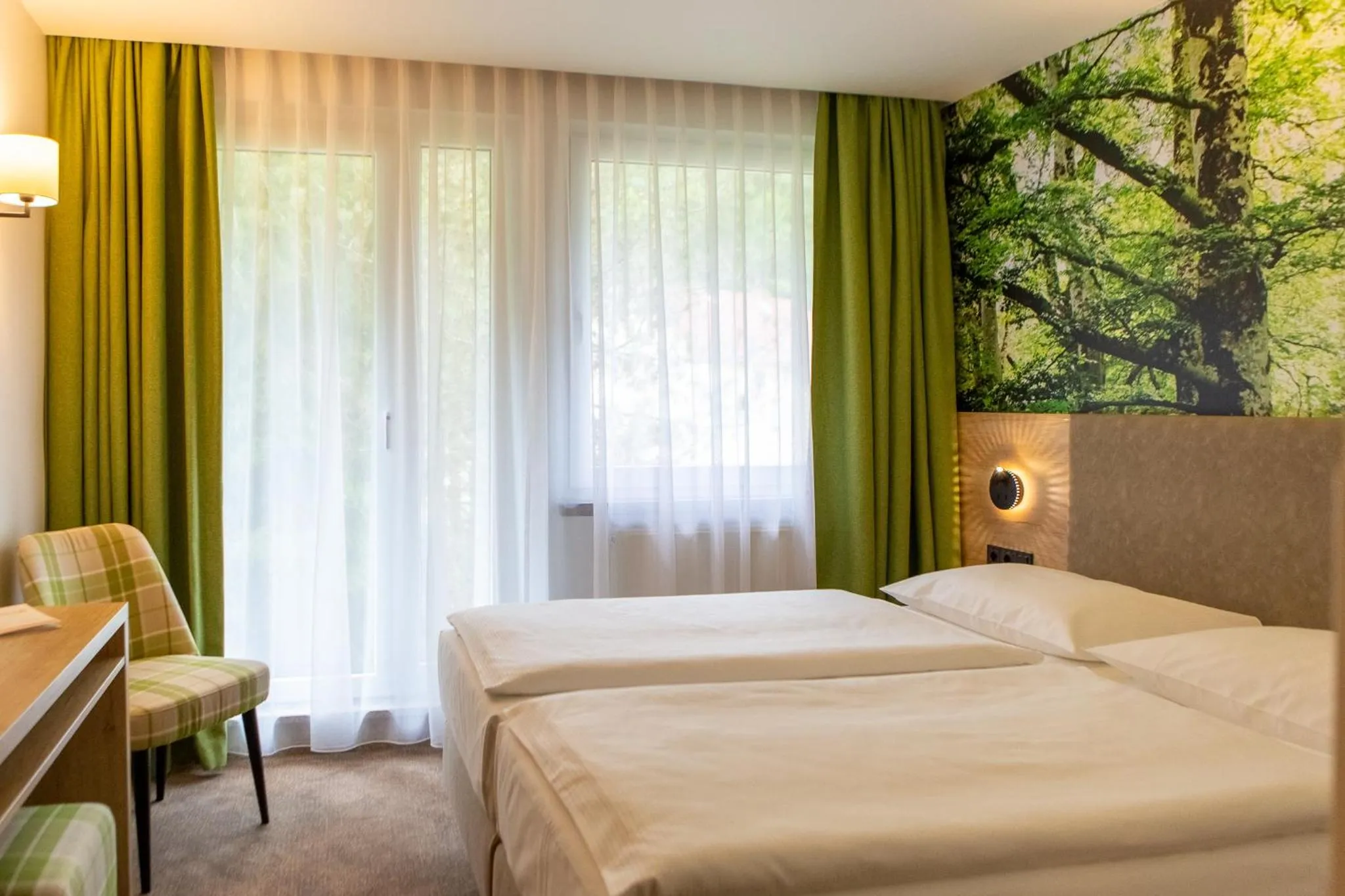 Photo of the whole room, Bed in Hotel garni Grundmühle