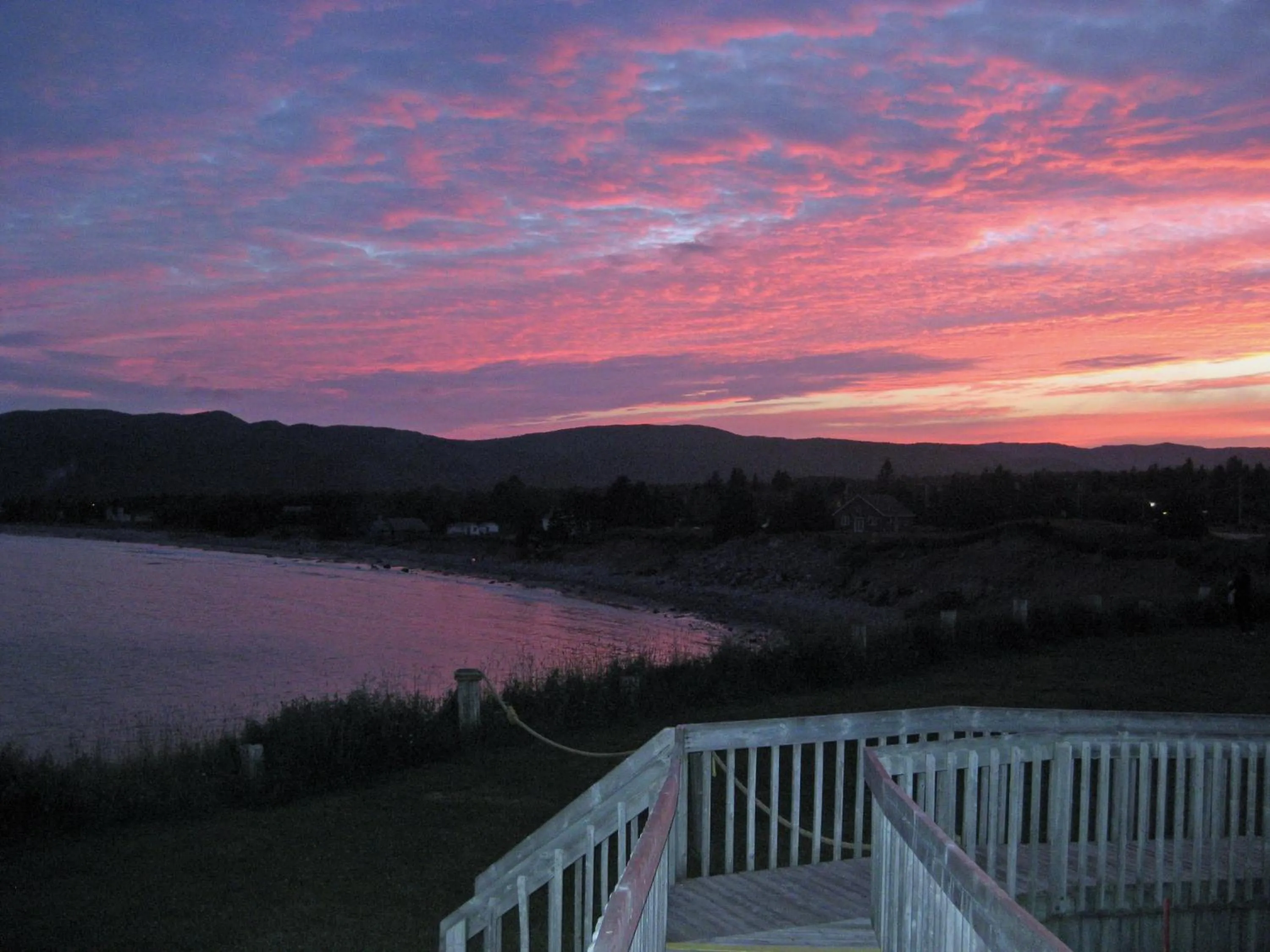 Mountain view in Seascape Coastal Retreat - 2 ADULTS ONLY - HOT TUB AND WITHOUT HOT TUB OCEANFRONT PROPERTY