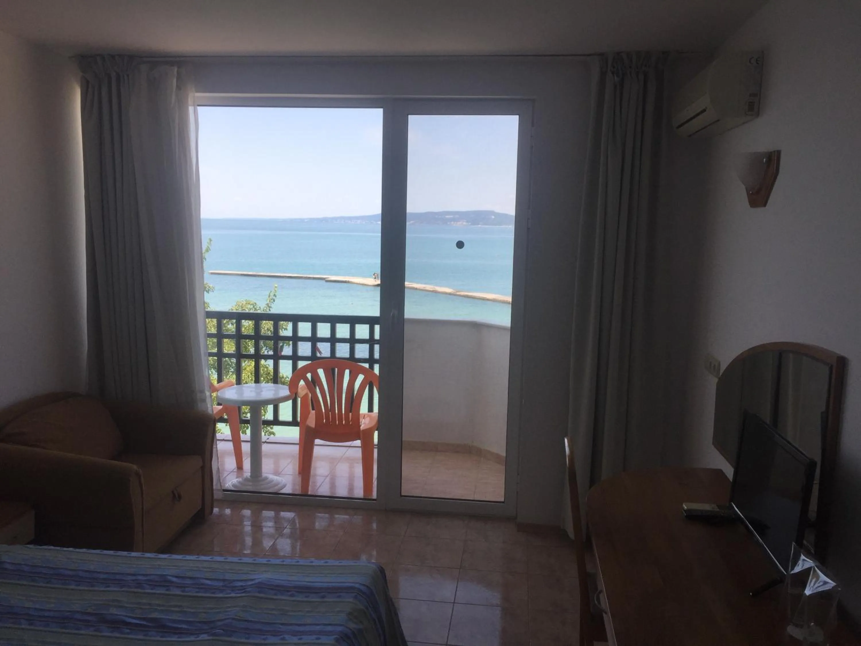 Balcony/Terrace in Hotel Oasis - Beach Access