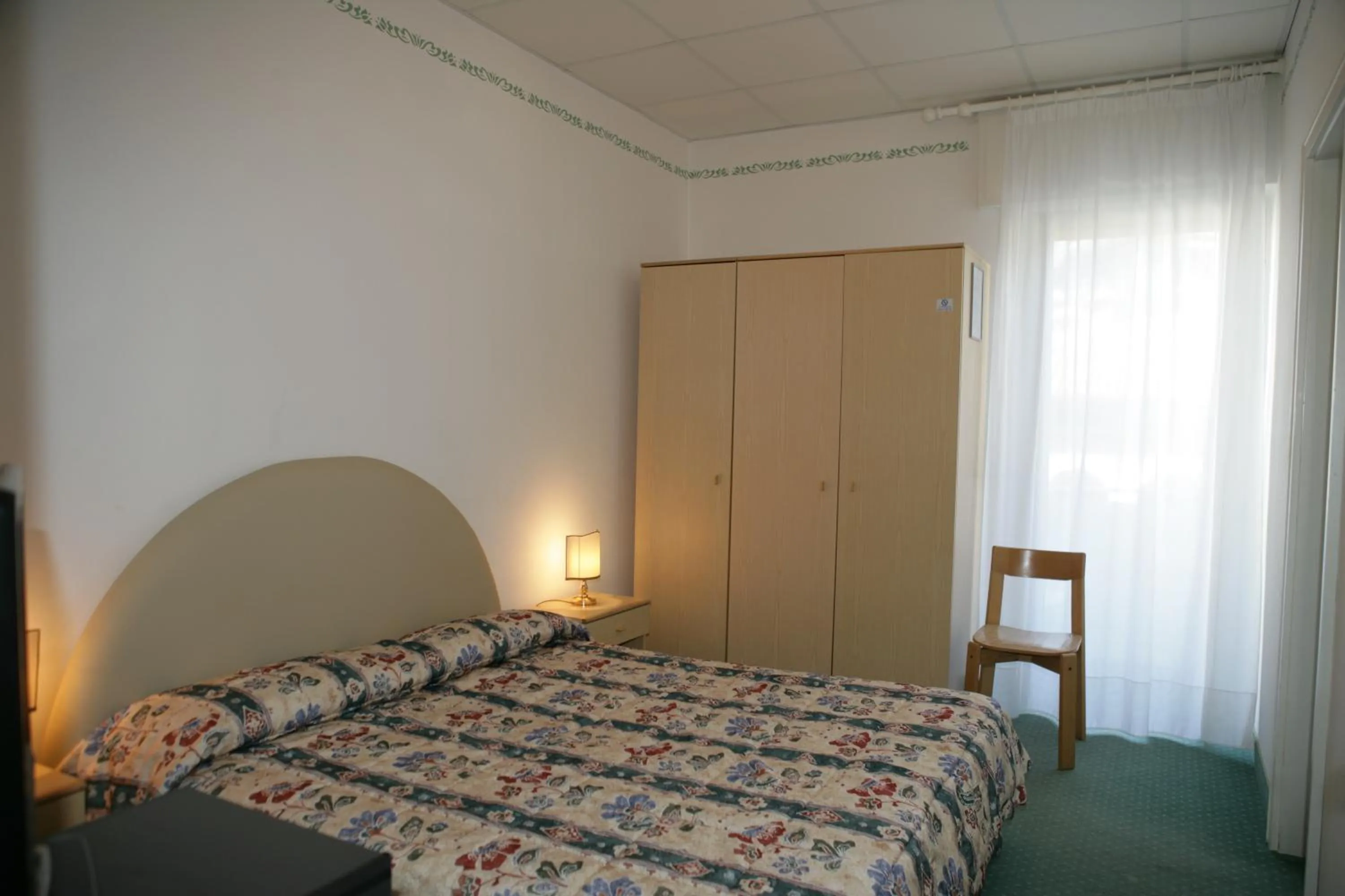 Photo of the whole room, Bed in Hotel Villa Rosa